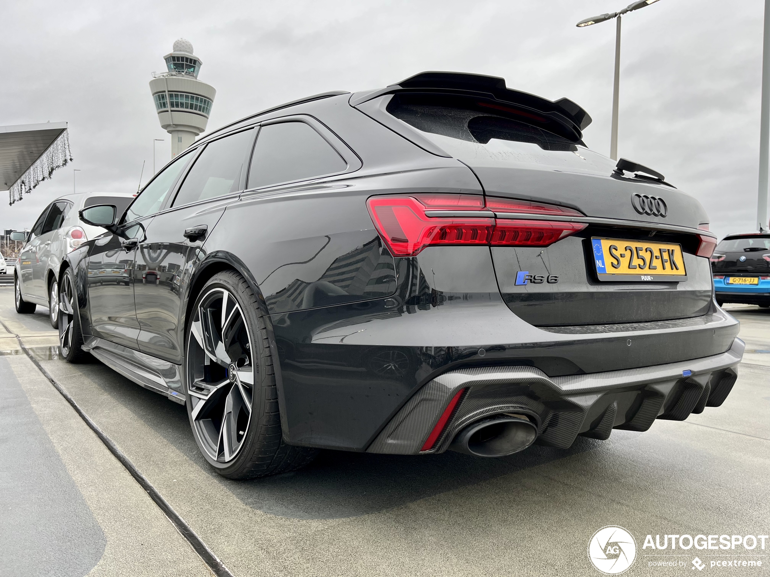 Audi RS6 Avant C8 Urban