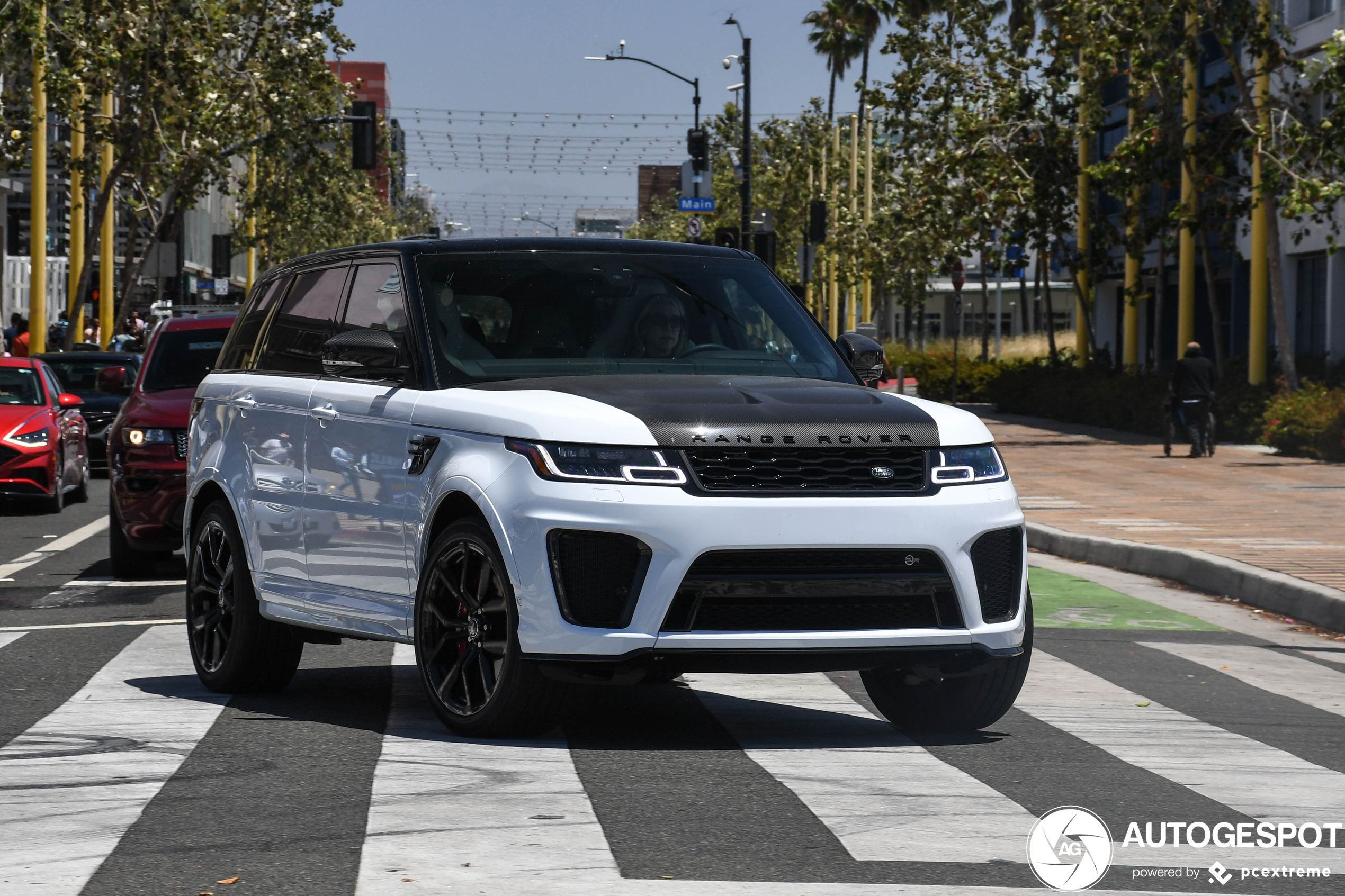 Land Rover Range Rover Sport SVR 2018 Carbon Edition