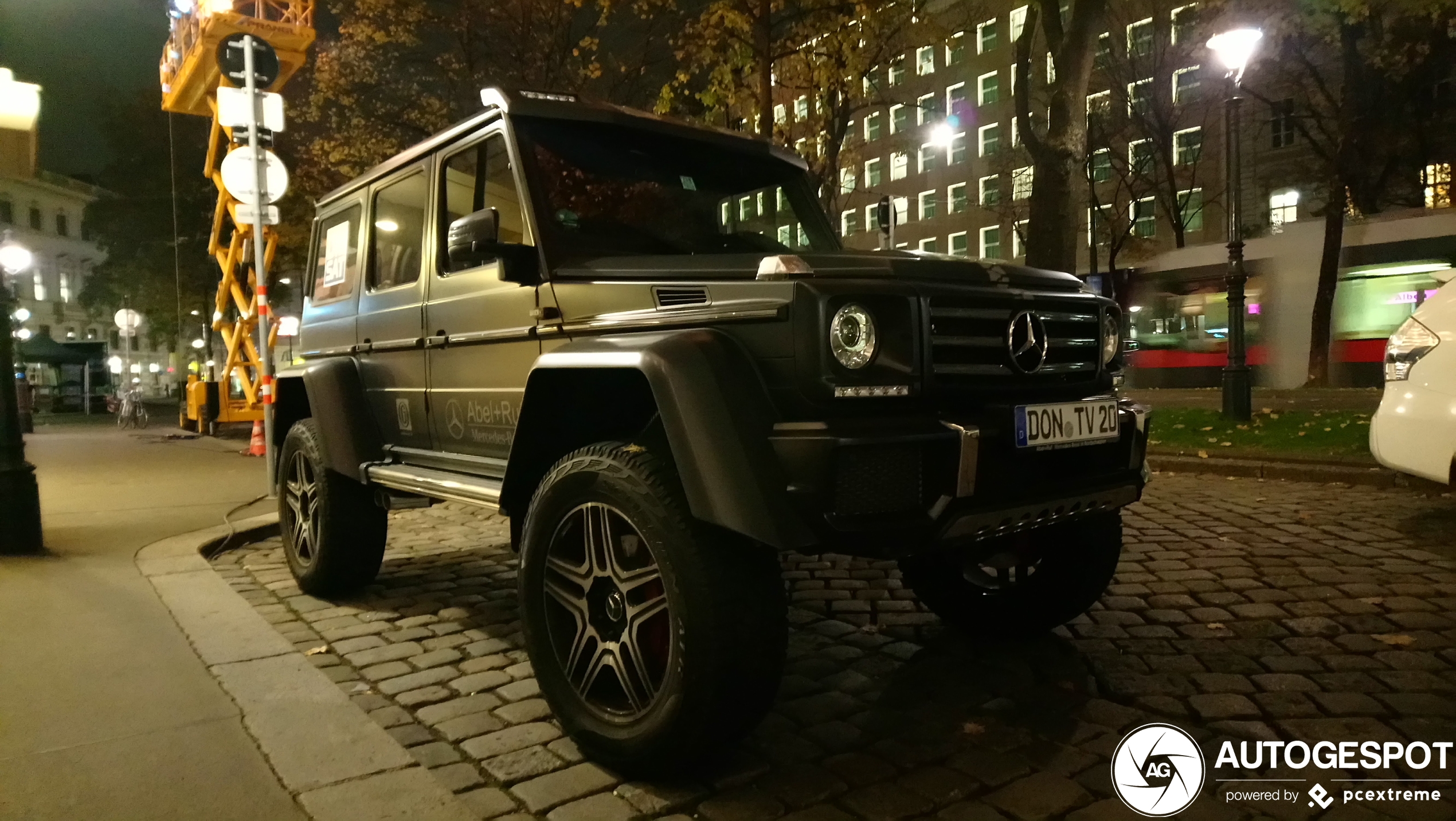 Mercedes-Benz G 500 4X4²