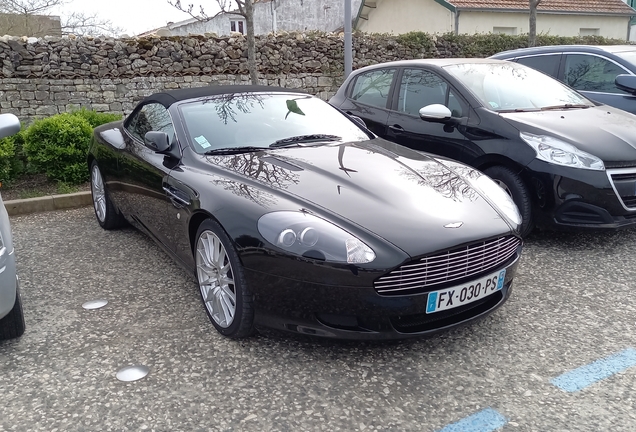 Aston Martin DB9 Volante