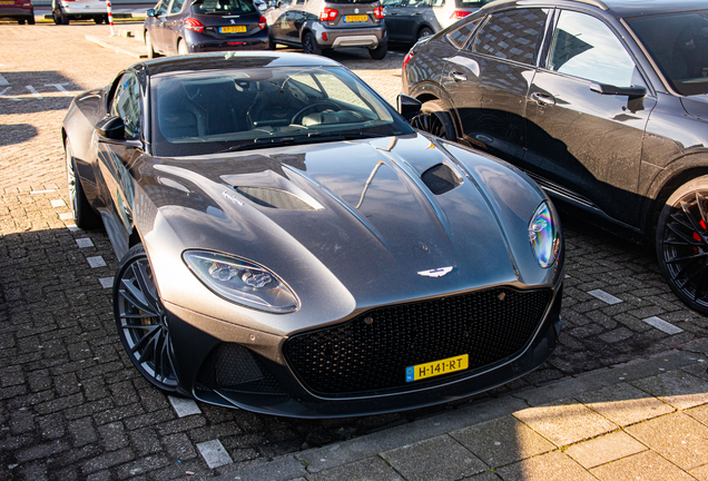 Aston Martin DBS Superleggera