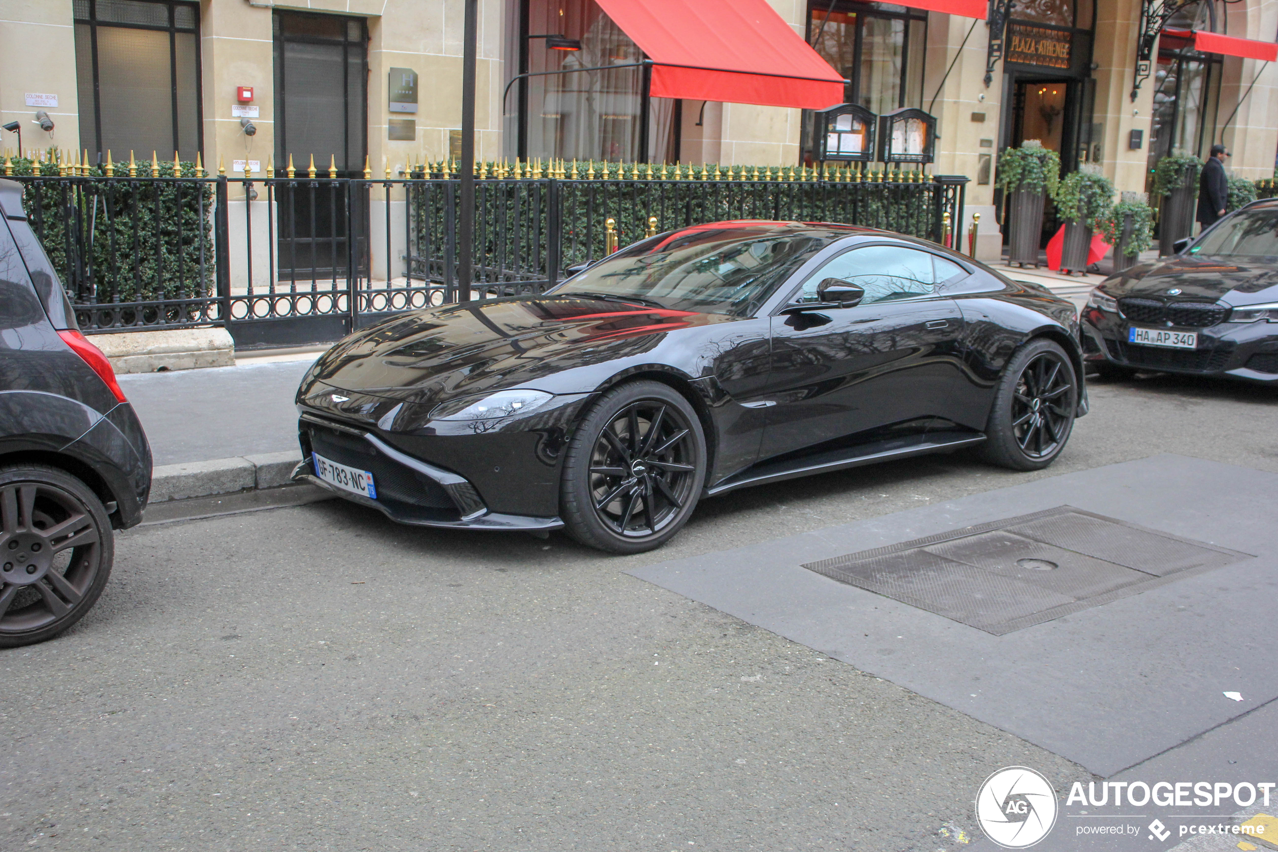 Aston Martin V8 Vantage 2018