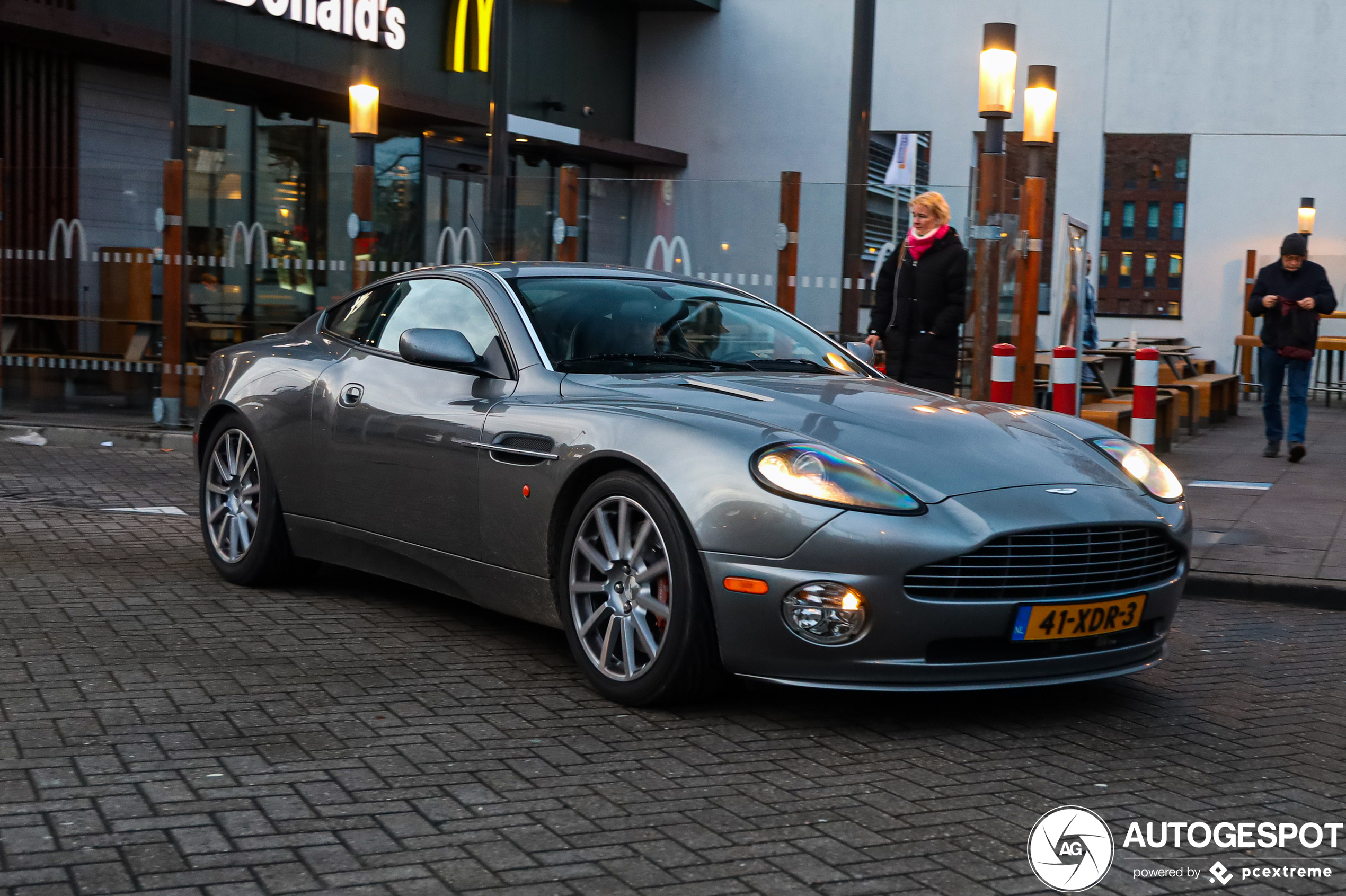 Aston Martin Vanquish S