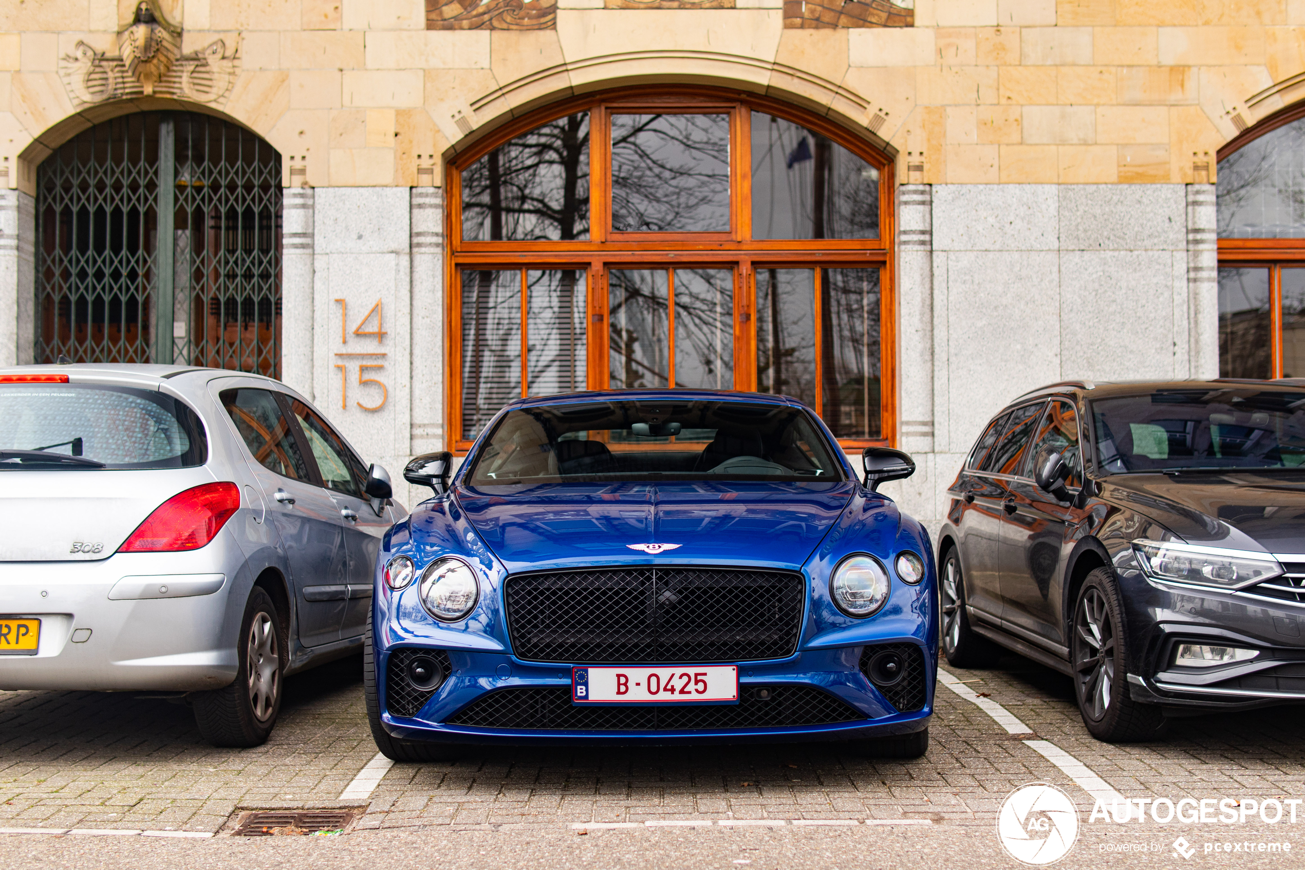 Bentley Continental GT V8 S 2023