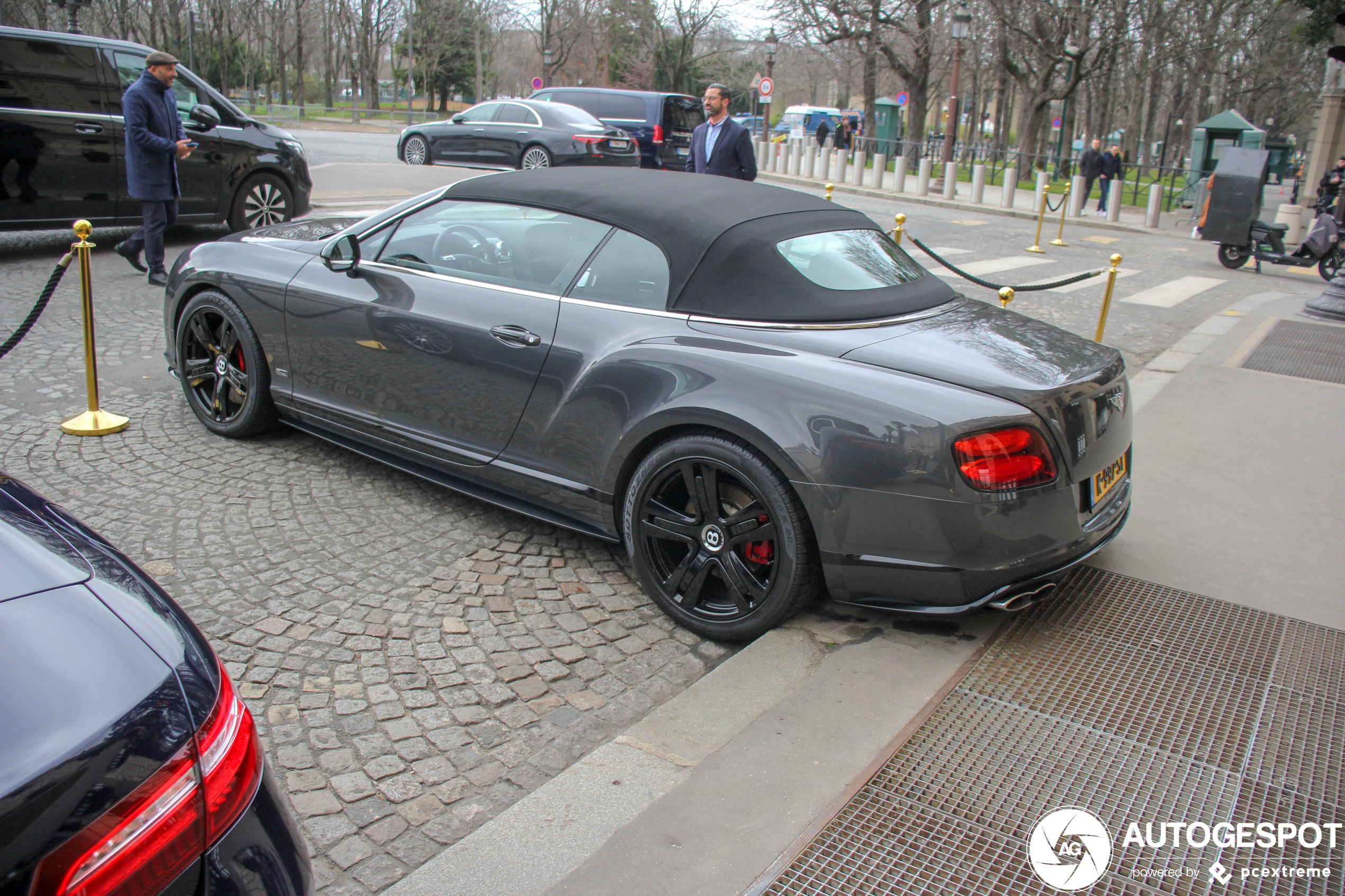 Bentley Continental GTC V8 S Concours Series