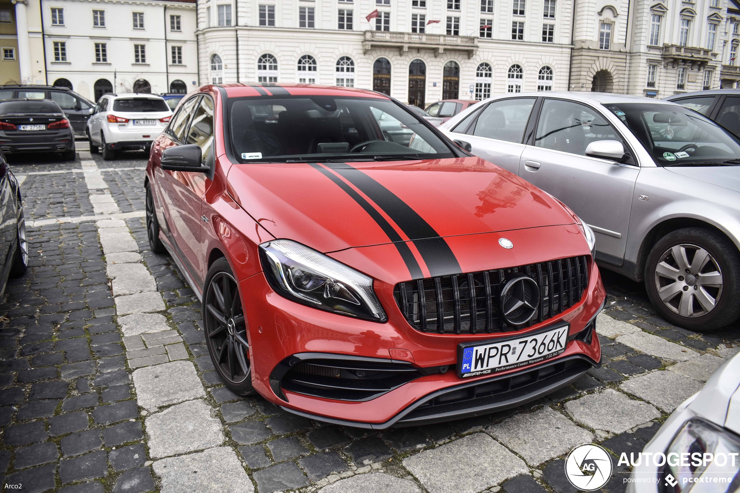 Mercedes-AMG A 45 W176 2015