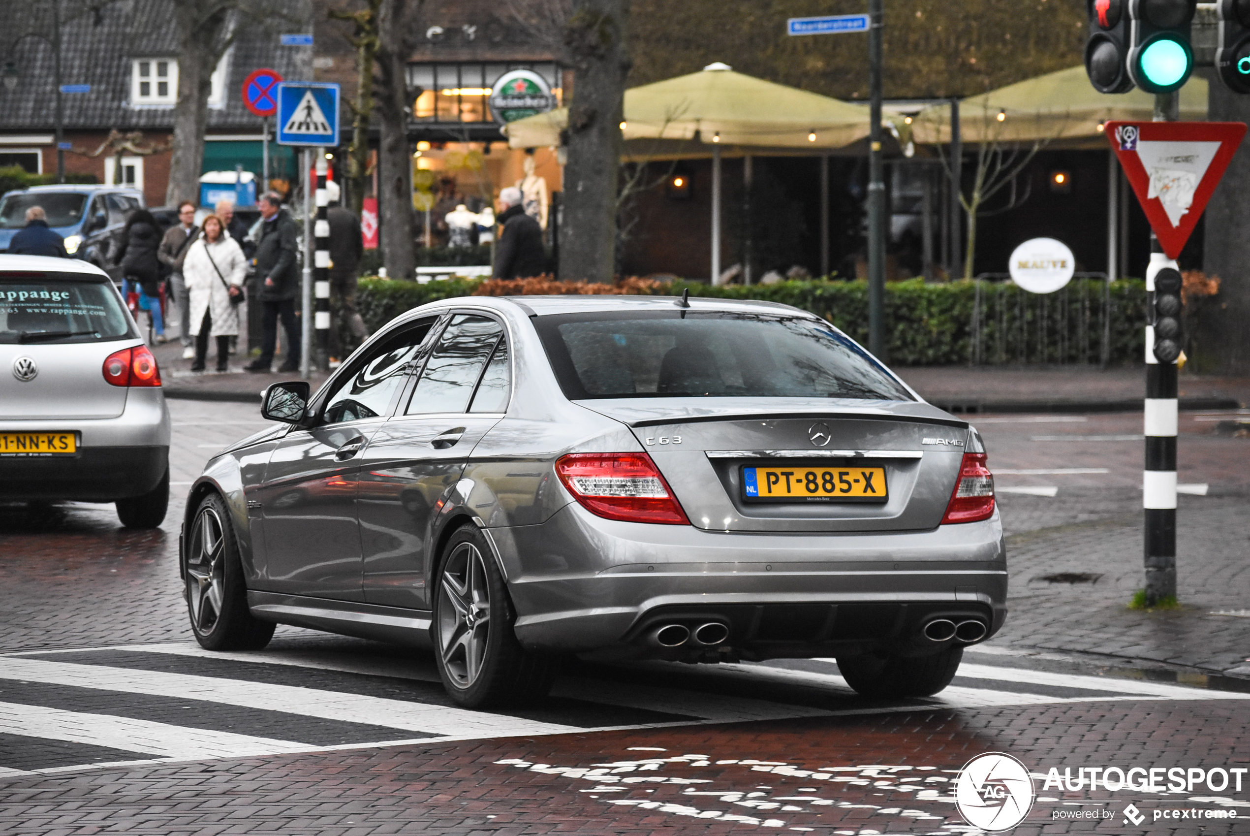 Mercedes-Benz C 63 AMG W204