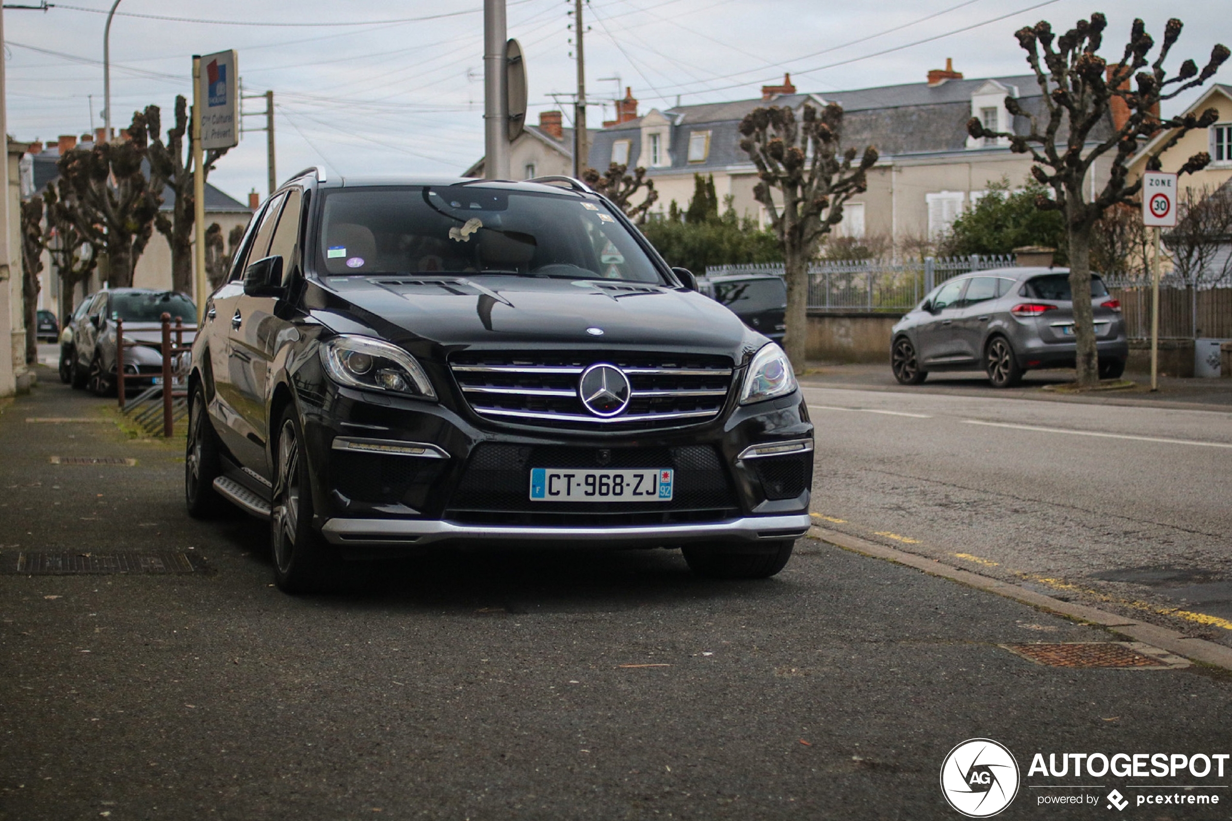 Mercedes-Benz ML 63 AMG W166