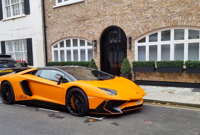 Lamborghini Aventador LP750-4 SuperVeloce Roadster