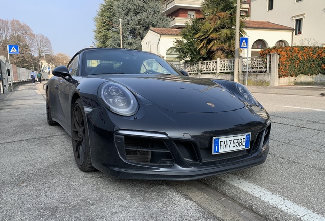 Porsche 991 Carrera 4 GTS Cabriolet MkII