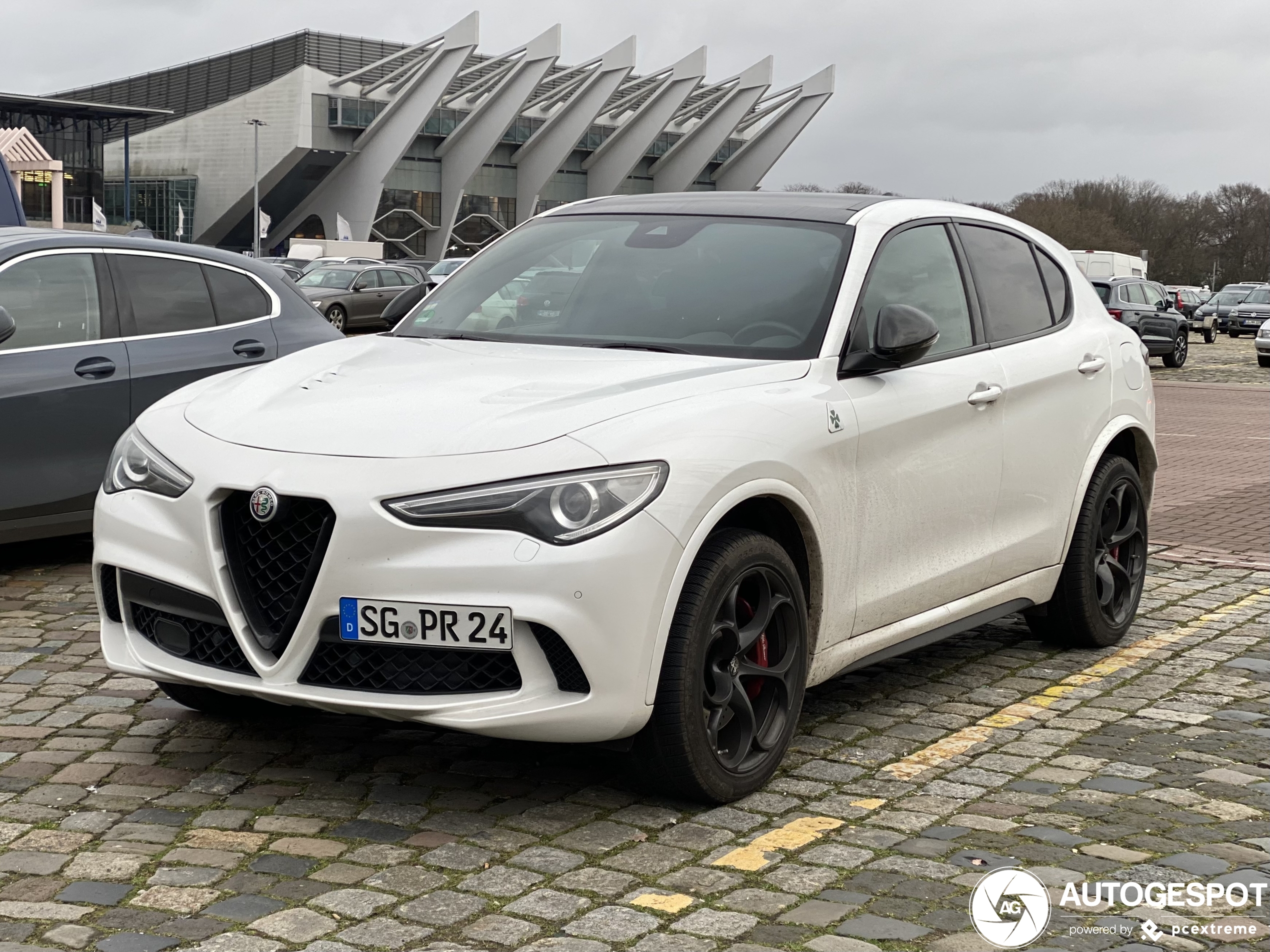 Alfa Romeo Stelvio Quadrifoglio 2020