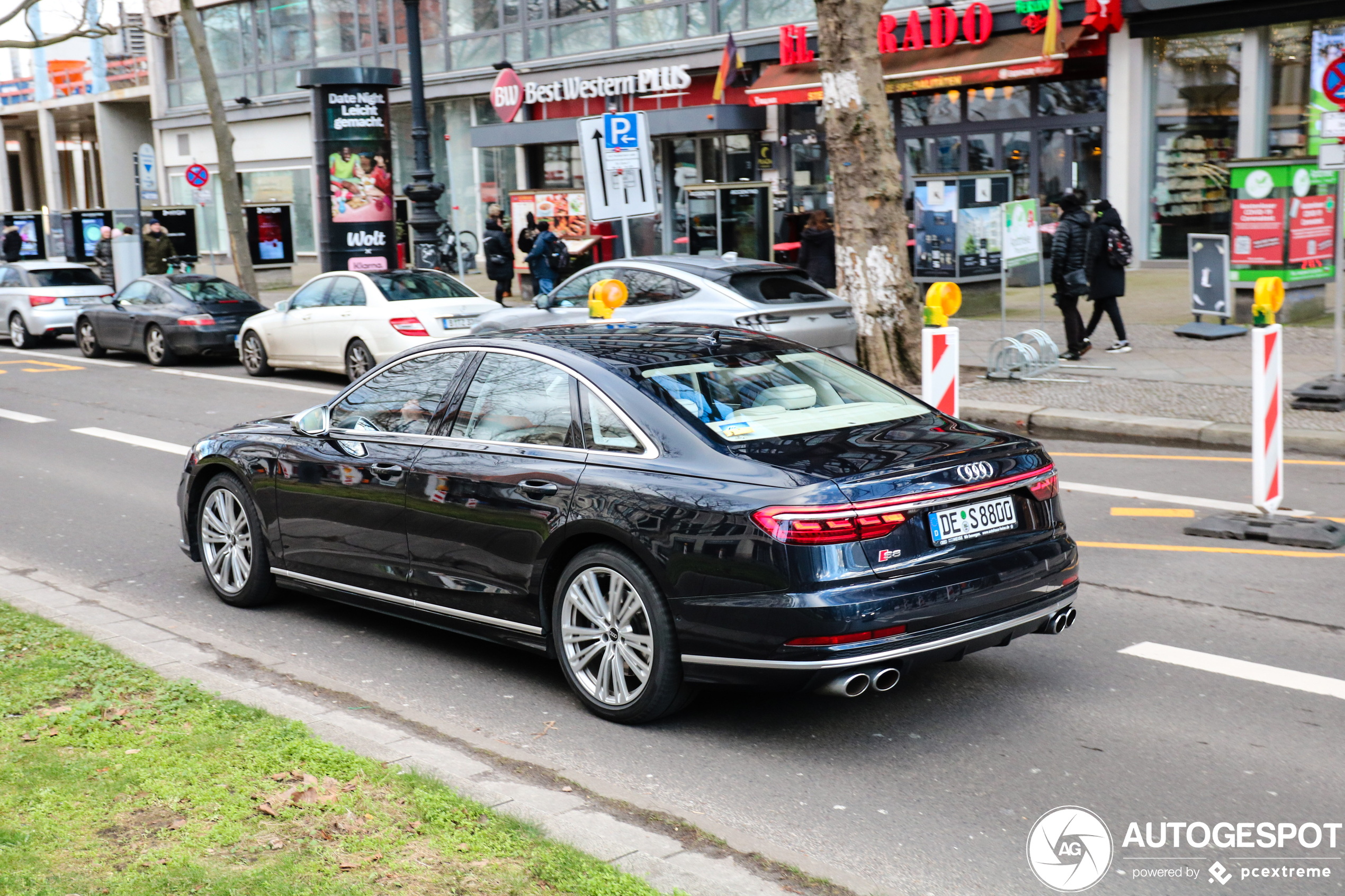 Audi S8 D5