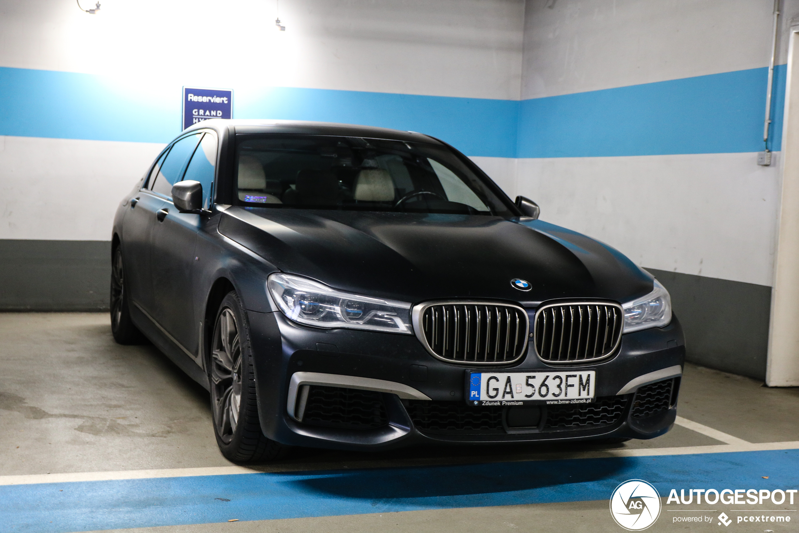 BMW M760Li xDrive