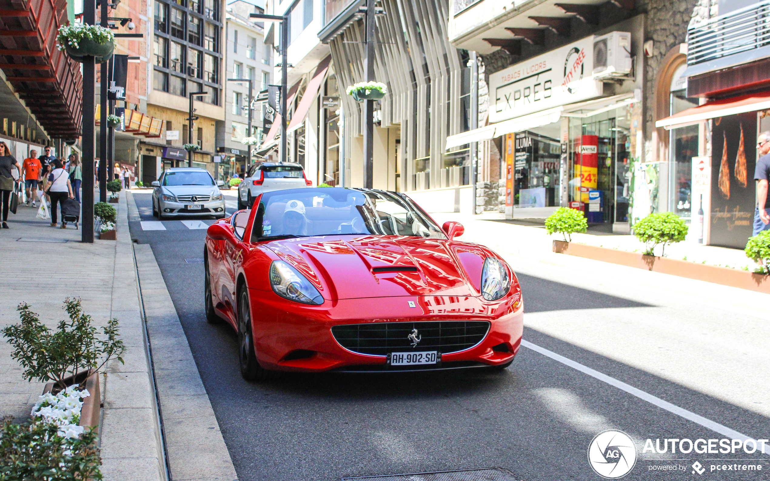 Ferrari California