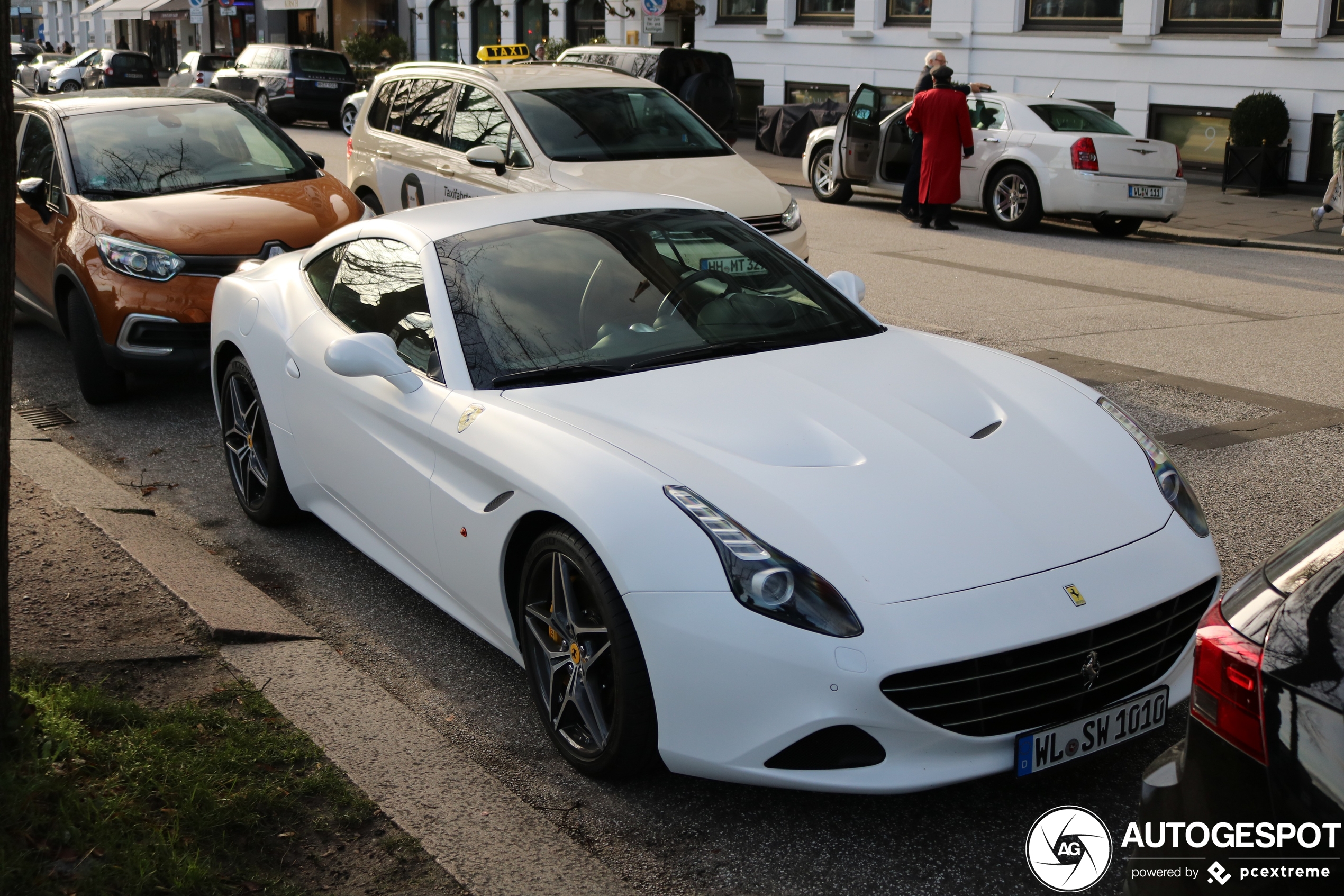 Ferrari California T