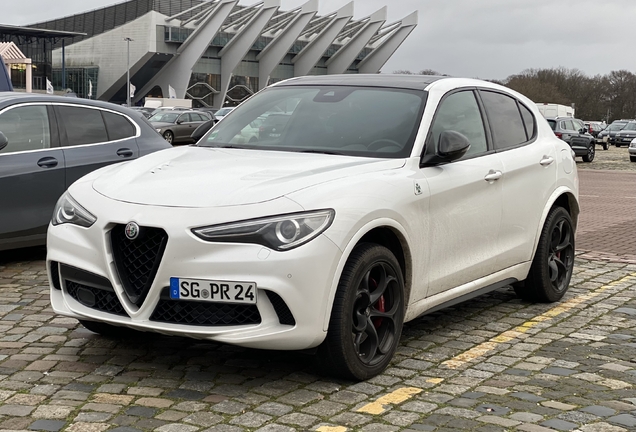 Alfa Romeo Stelvio Quadrifoglio 2020