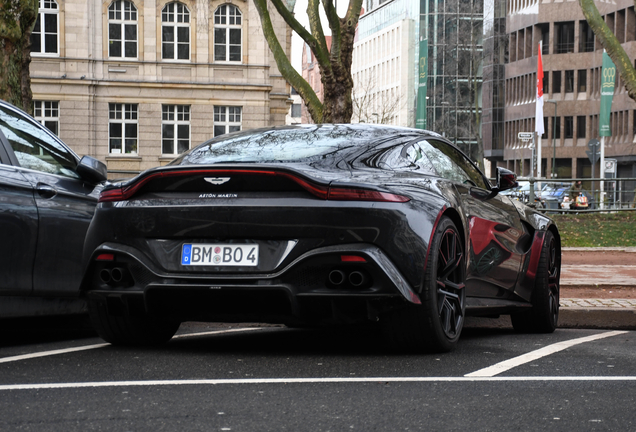 Aston Martin V8 Vantage 2018