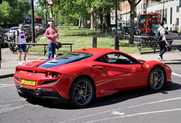 Ferrari F8 Tributo