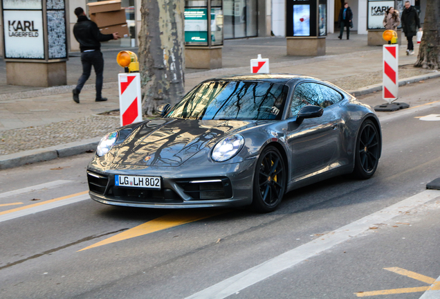 Porsche 992 Carrera S