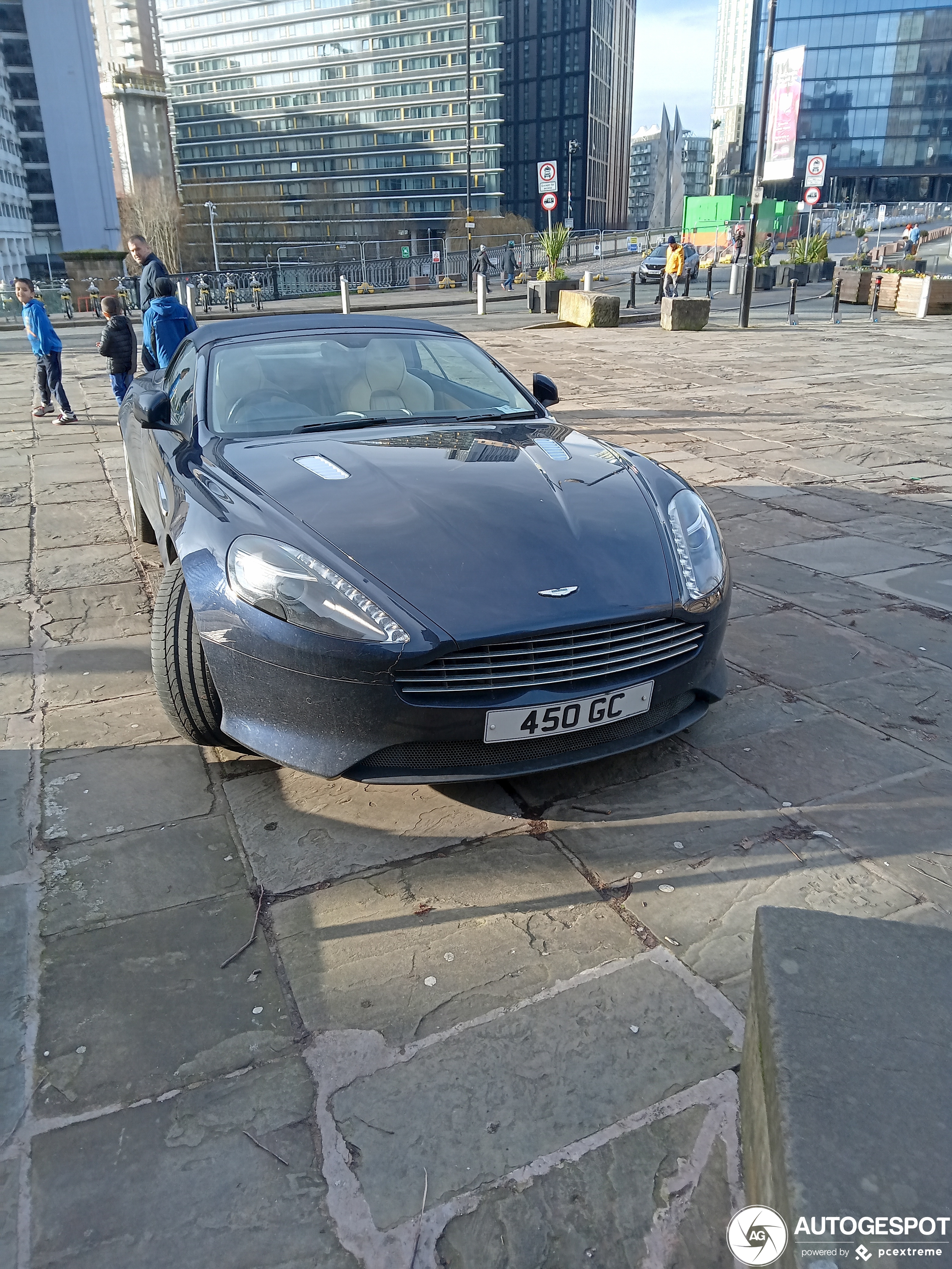 Aston Martin DB9 Volante 2013