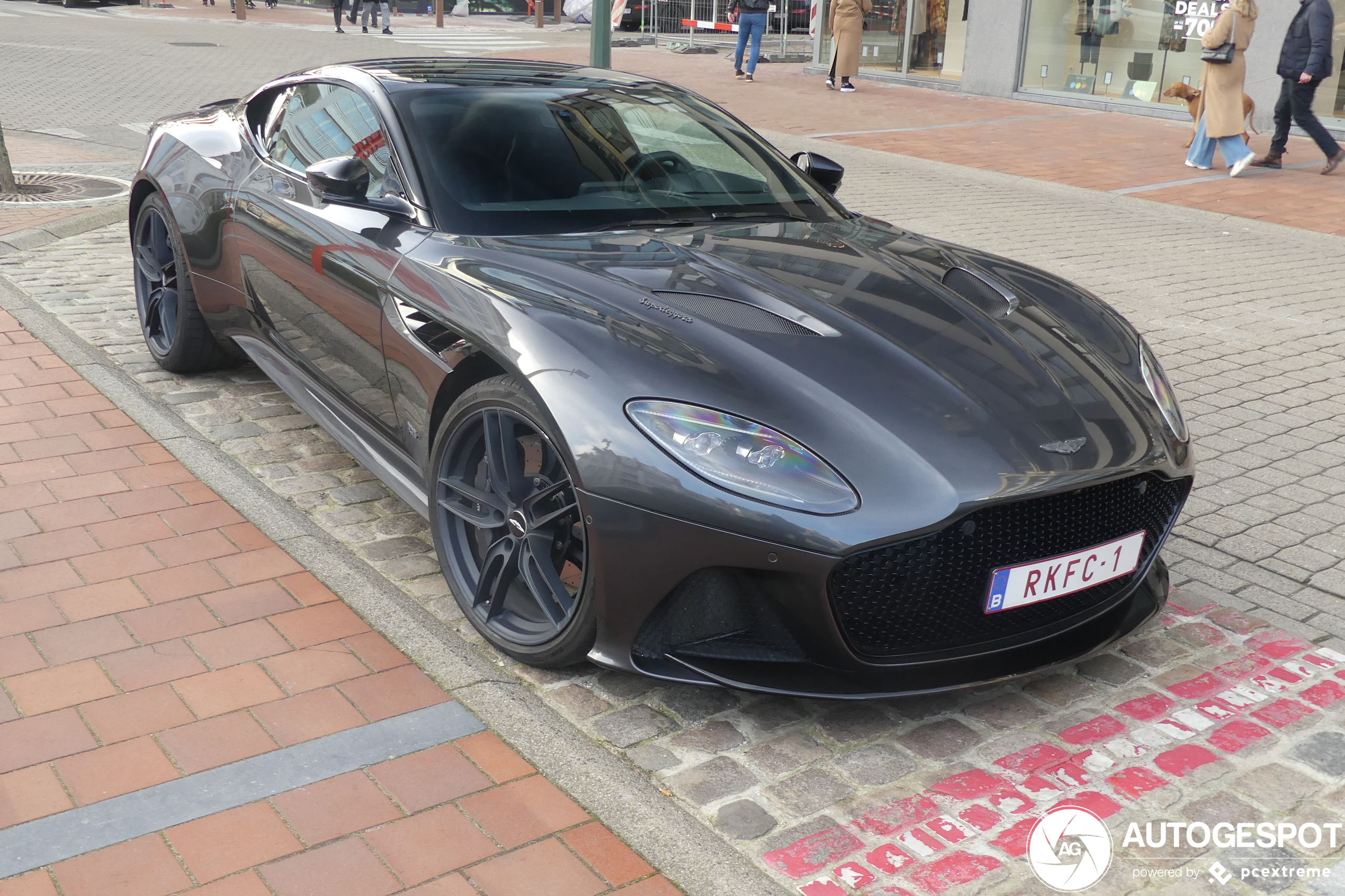 Aston Martin DBS Superleggera