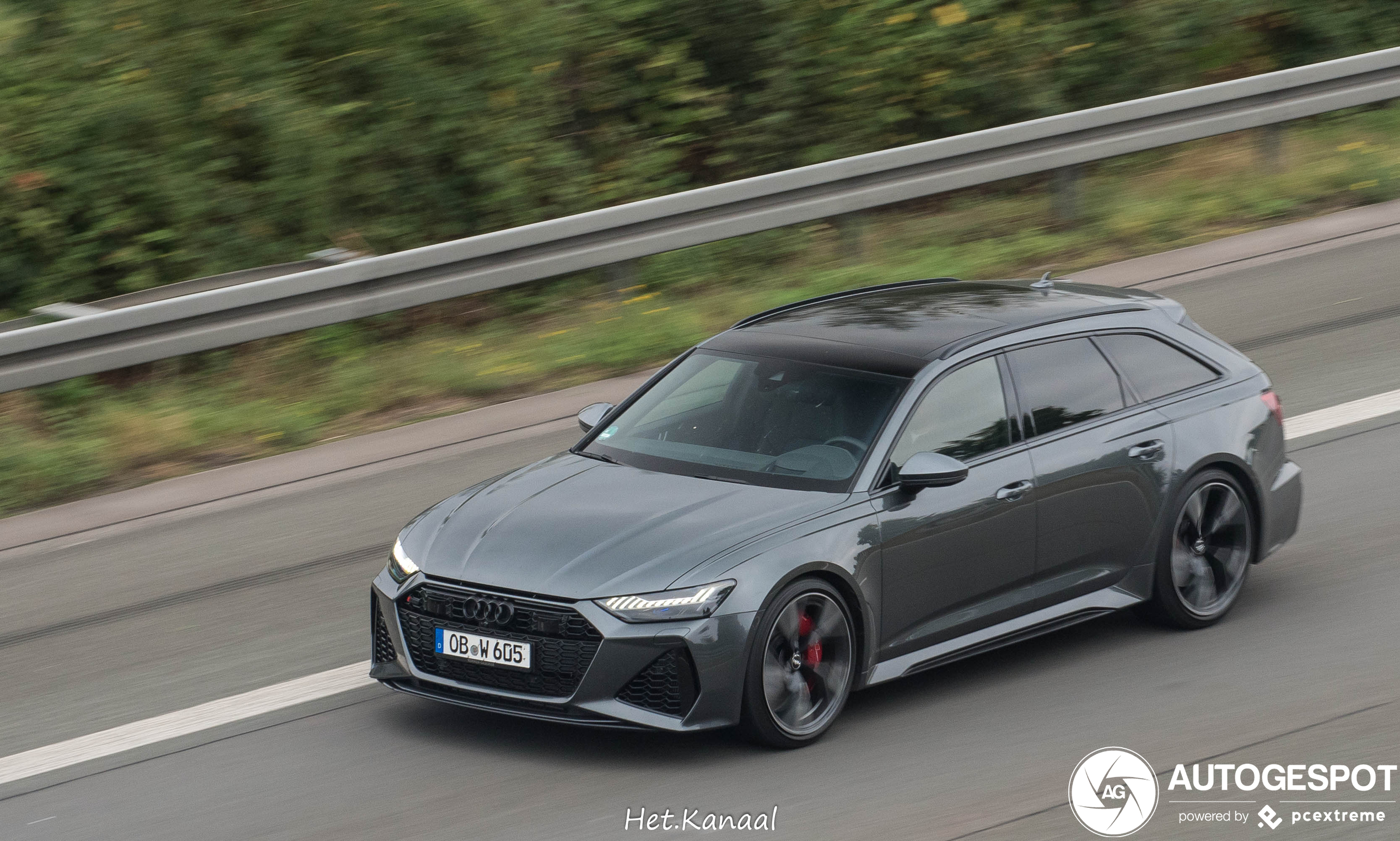 Audi RS6 Avant C8