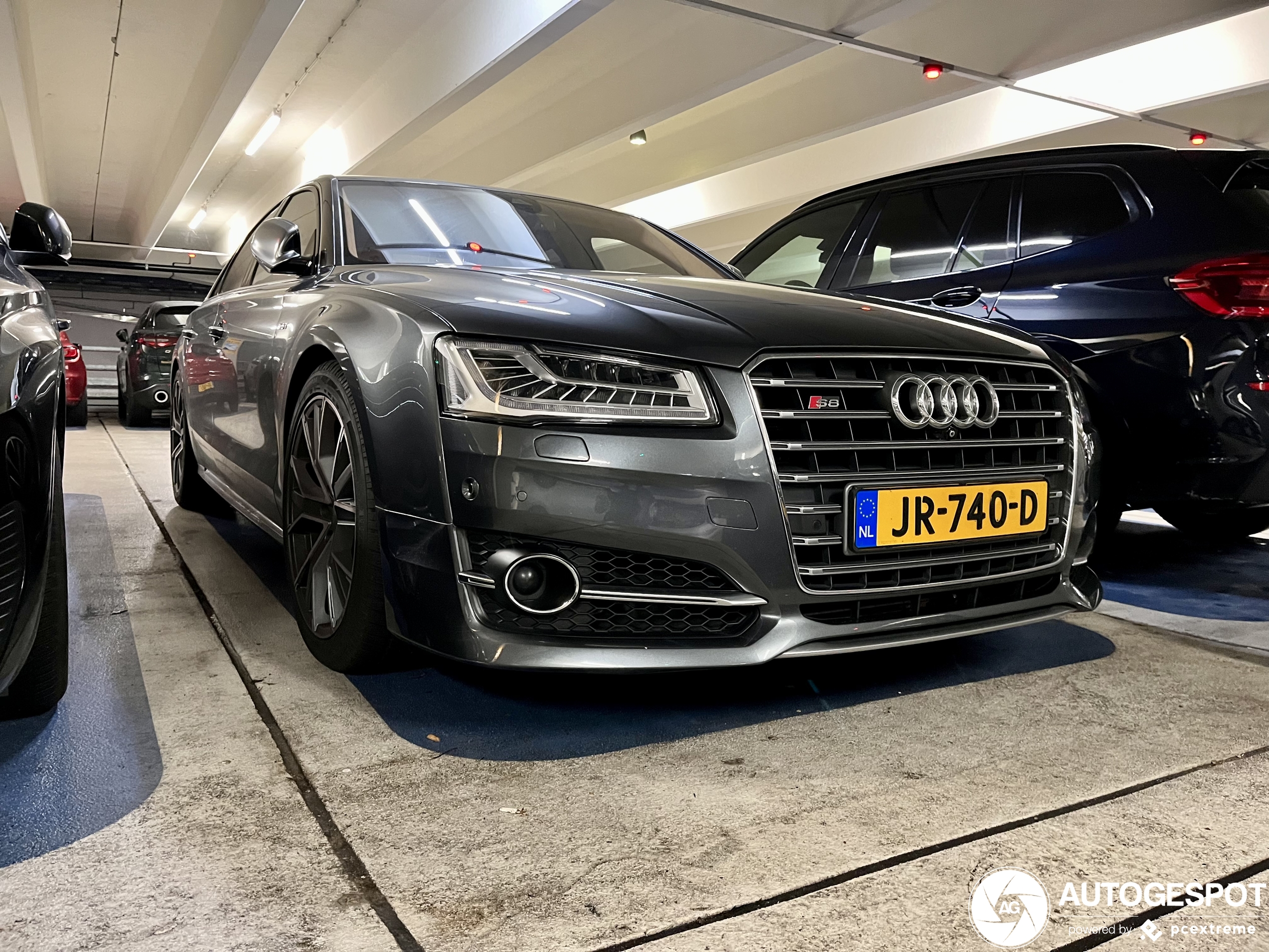 Audi S8 D4 2014