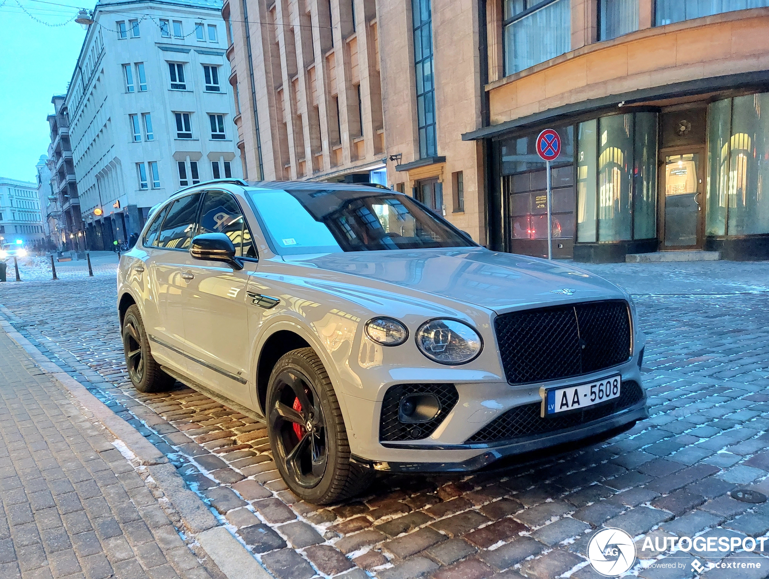 Bentley Bentayga V8 S 2022