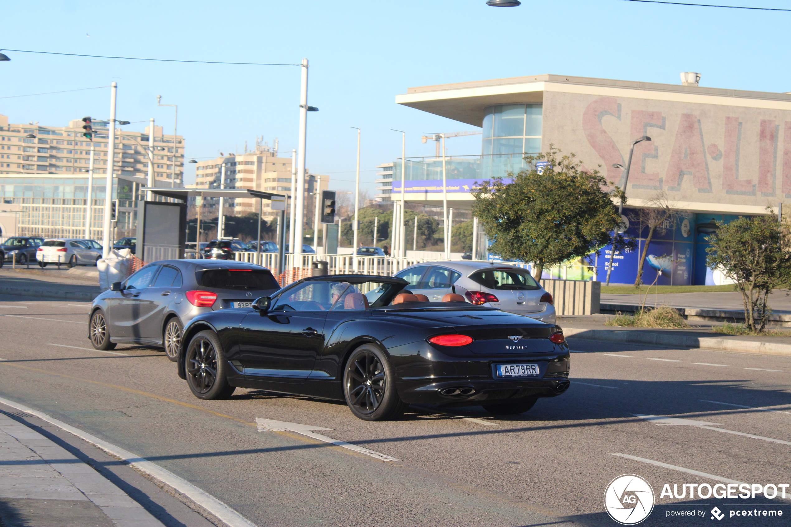 Bentley Continental GTC V8 2020