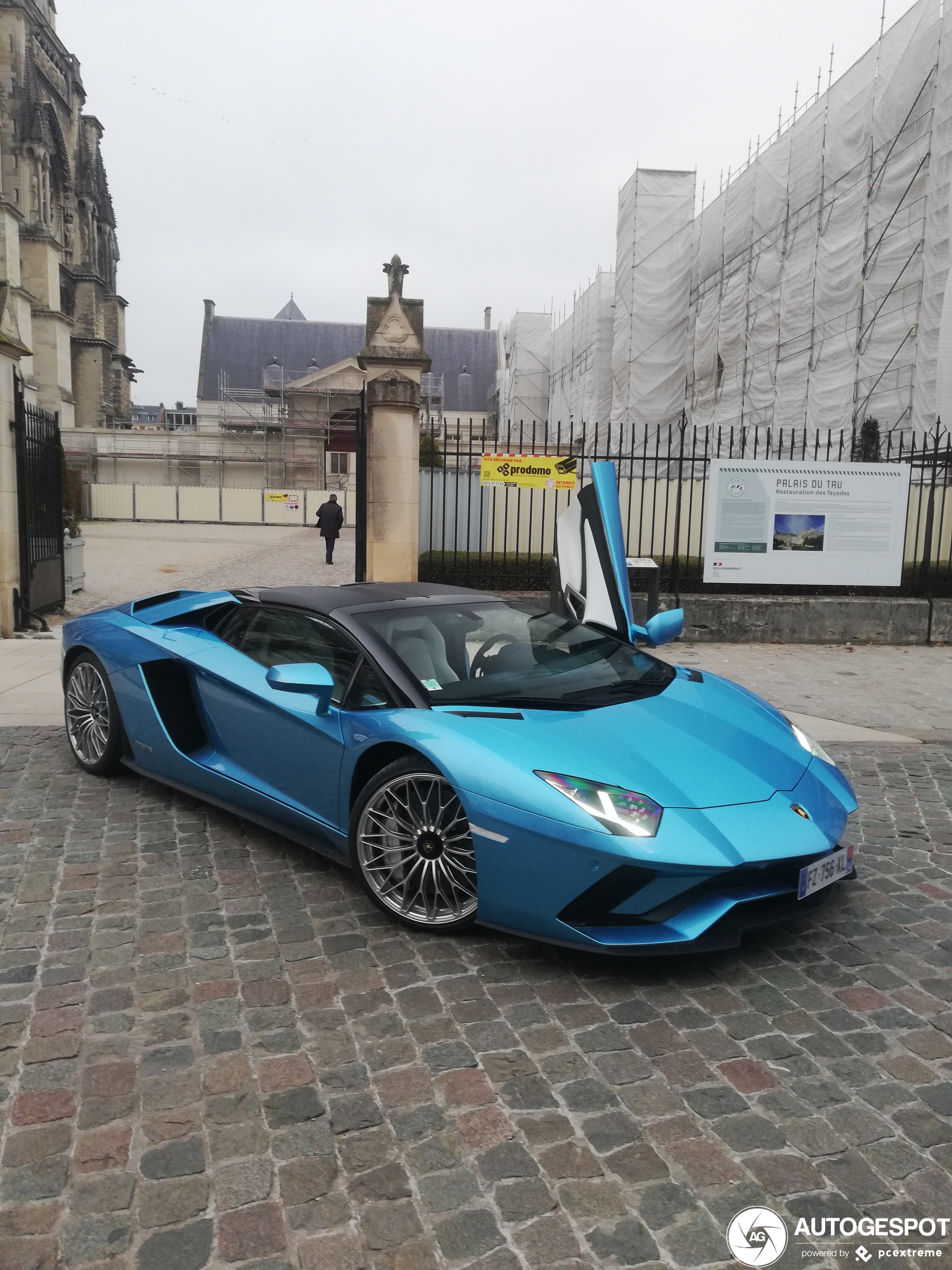 Lamborghini Aventador S LP740-4 Roadster