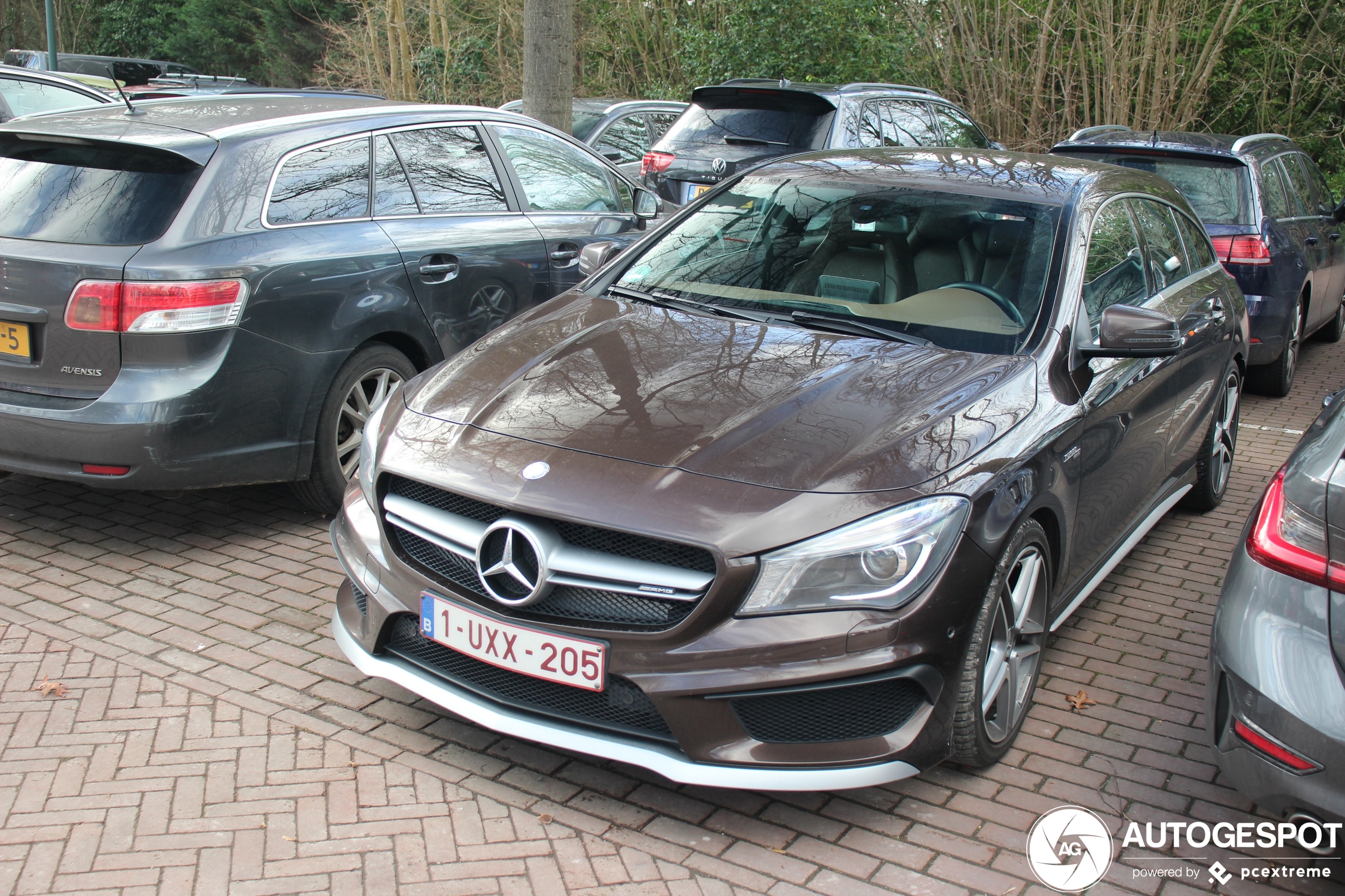 Mercedes-AMG CLA 45 Shooting Brake X117