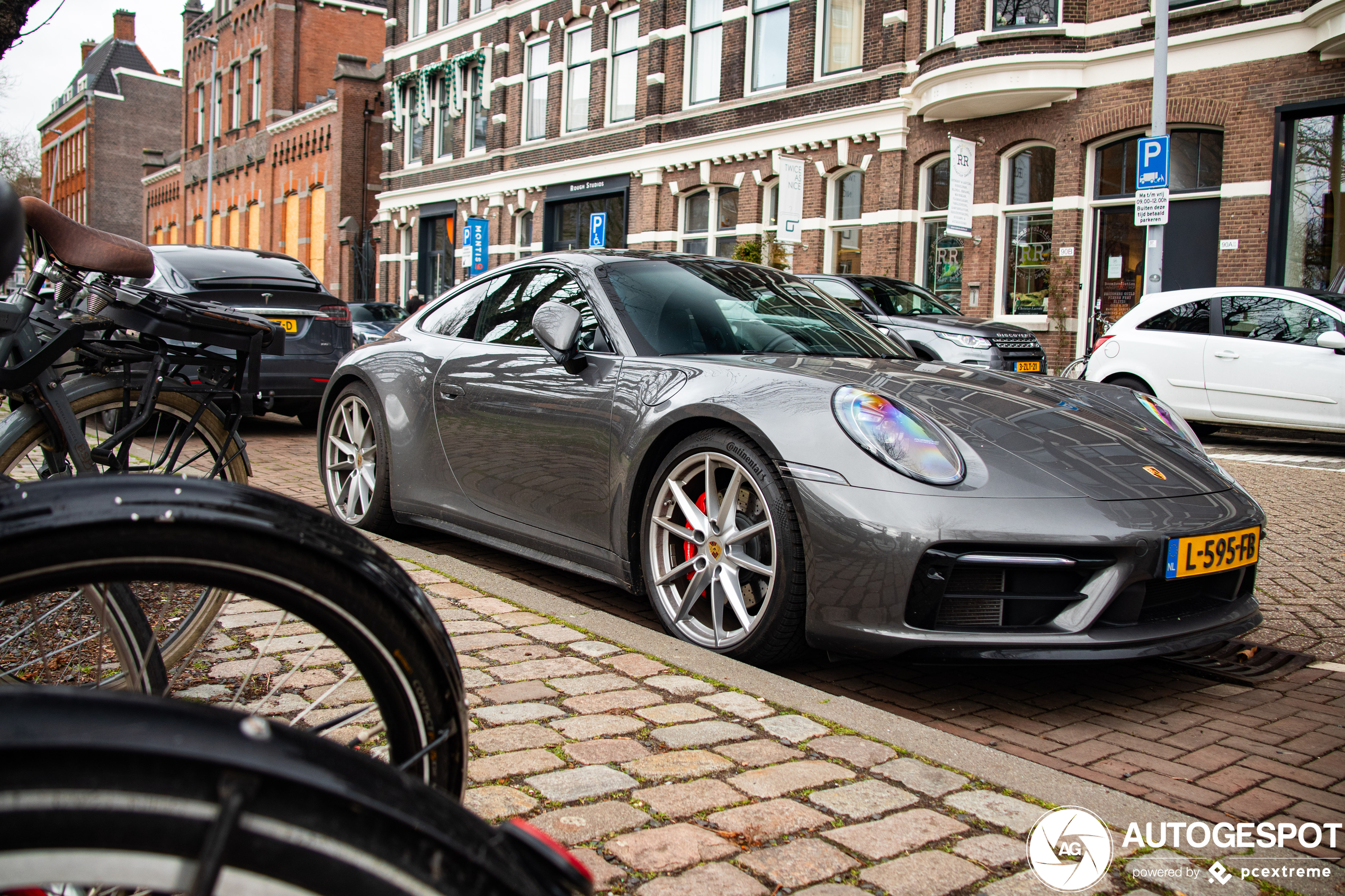 Porsche 992 Carrera S