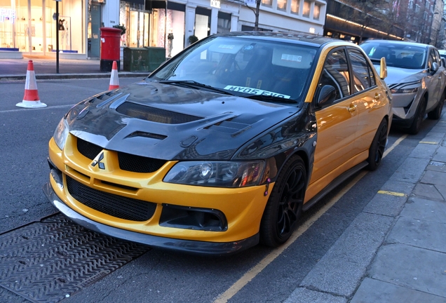 Mitsubishi Lancer Evolution VIII GSR