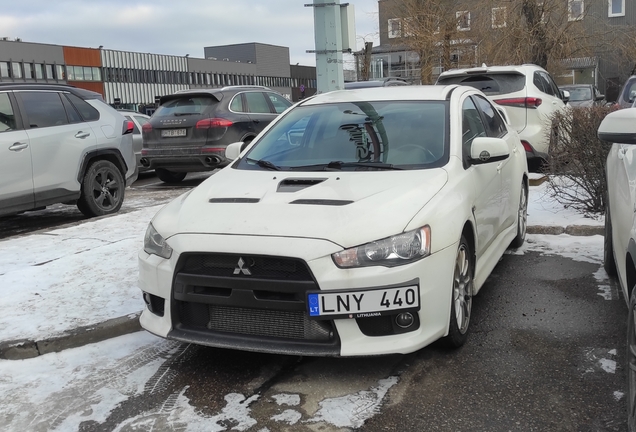 Mitsubishi Lancer Evolution X