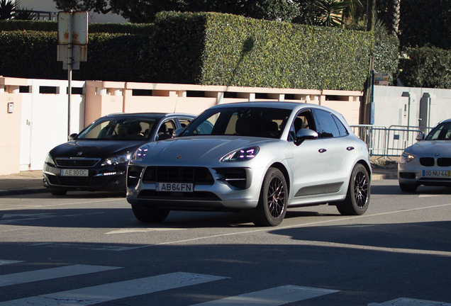 Porsche 95B Macan GTS MkII