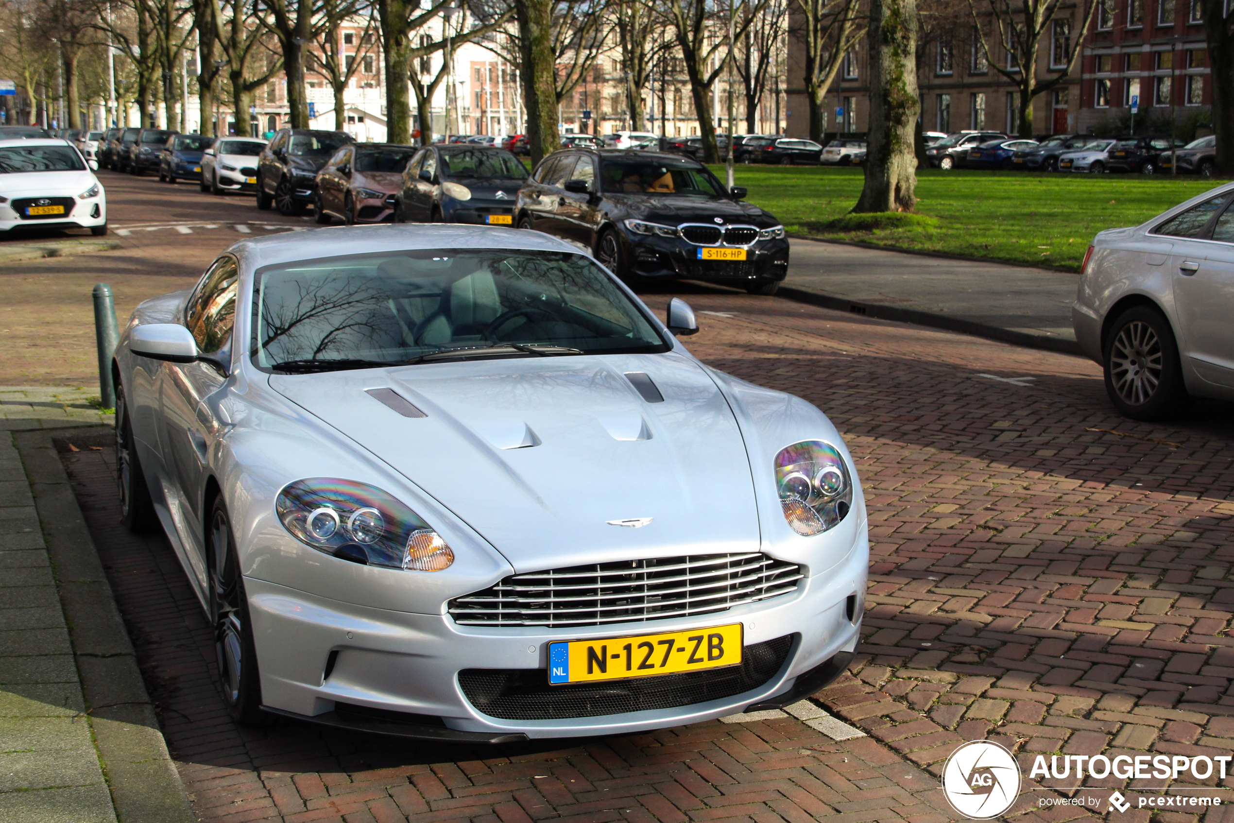 Aston Martin DBS