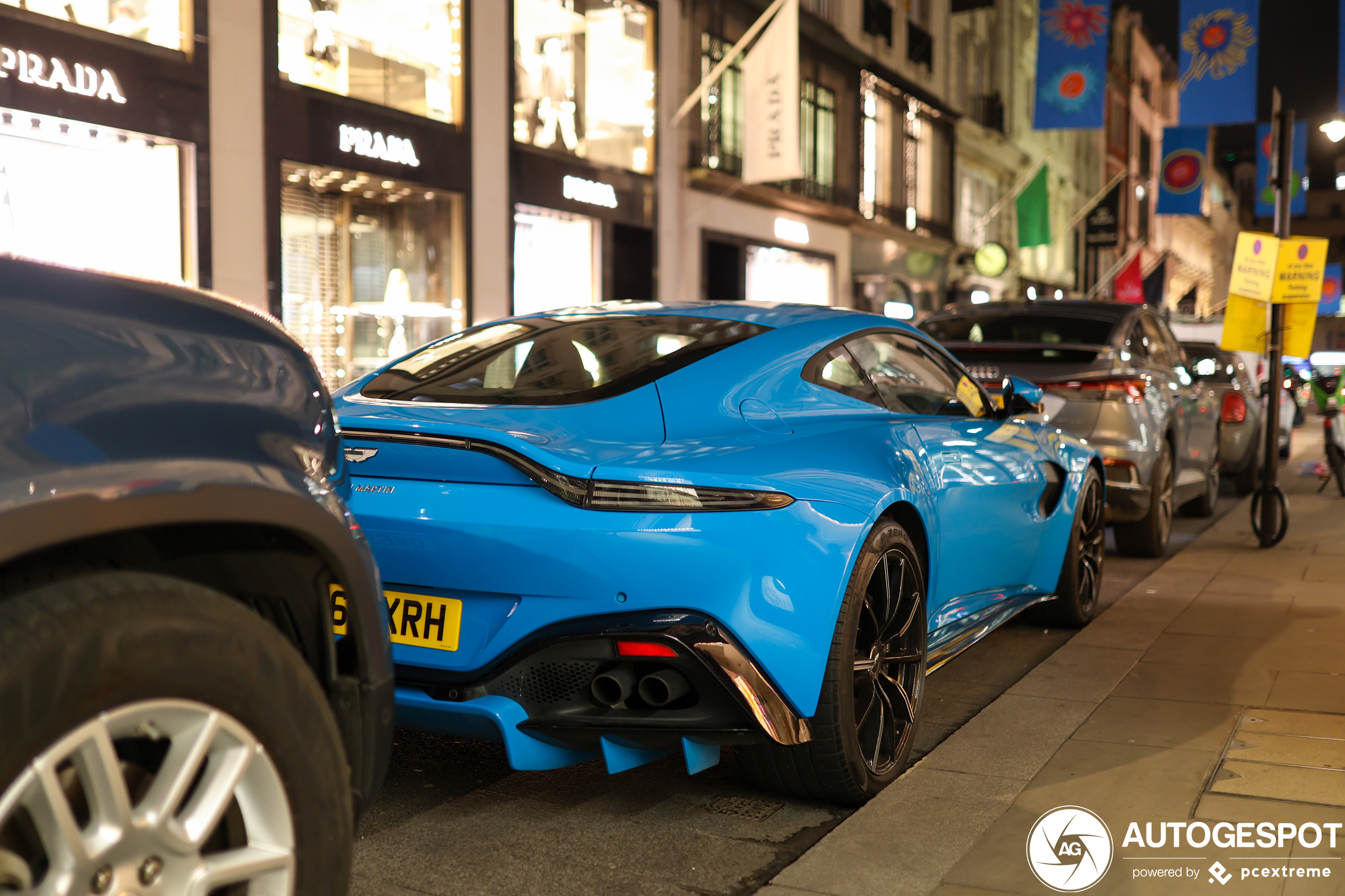 Aston Martin V8 Vantage 2018