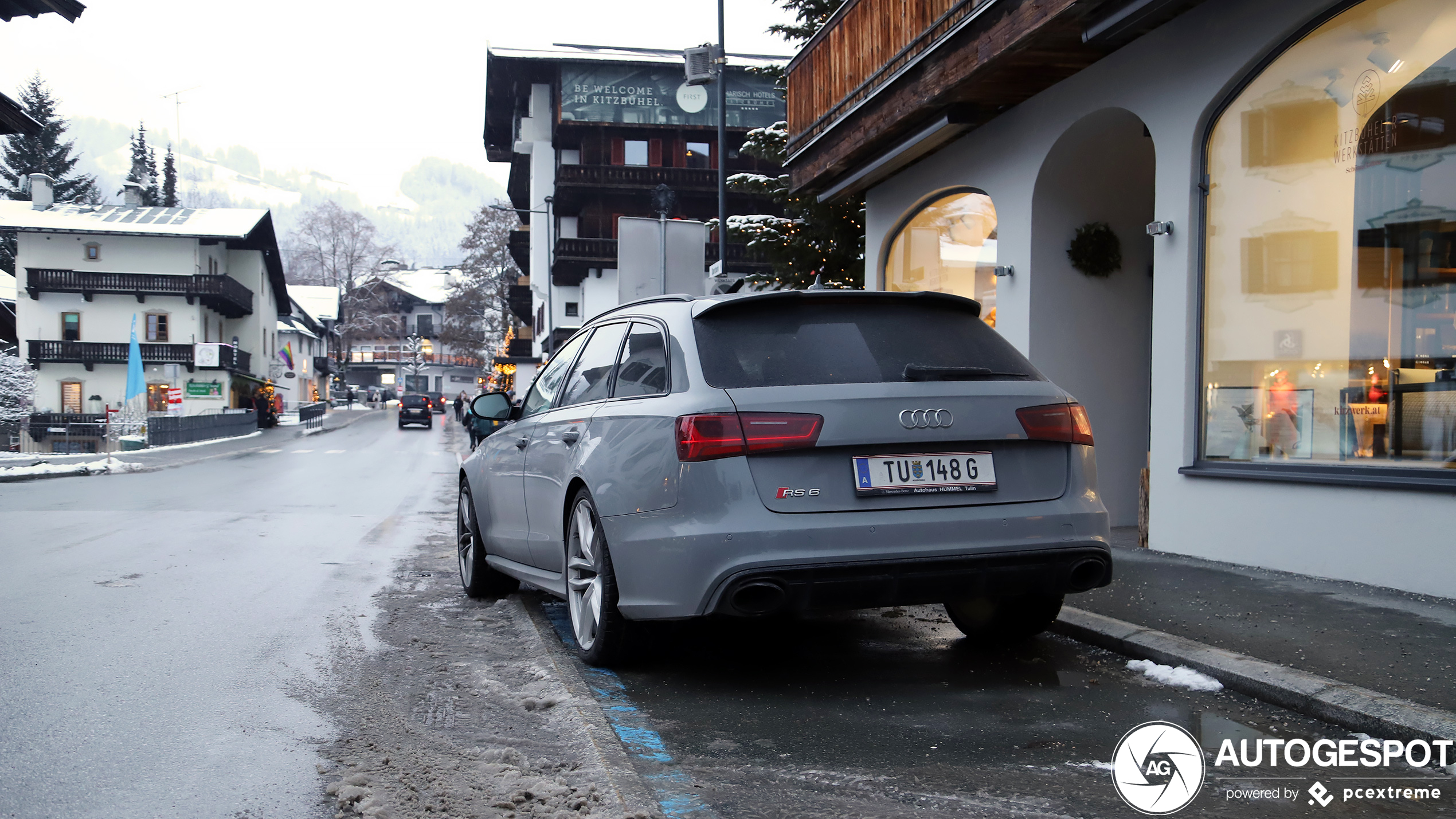 Audi RS6 Avant C7 2015