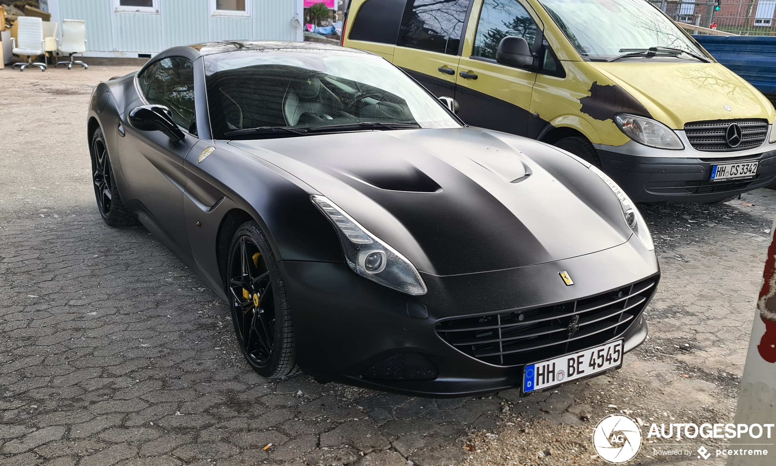 Ferrari California T