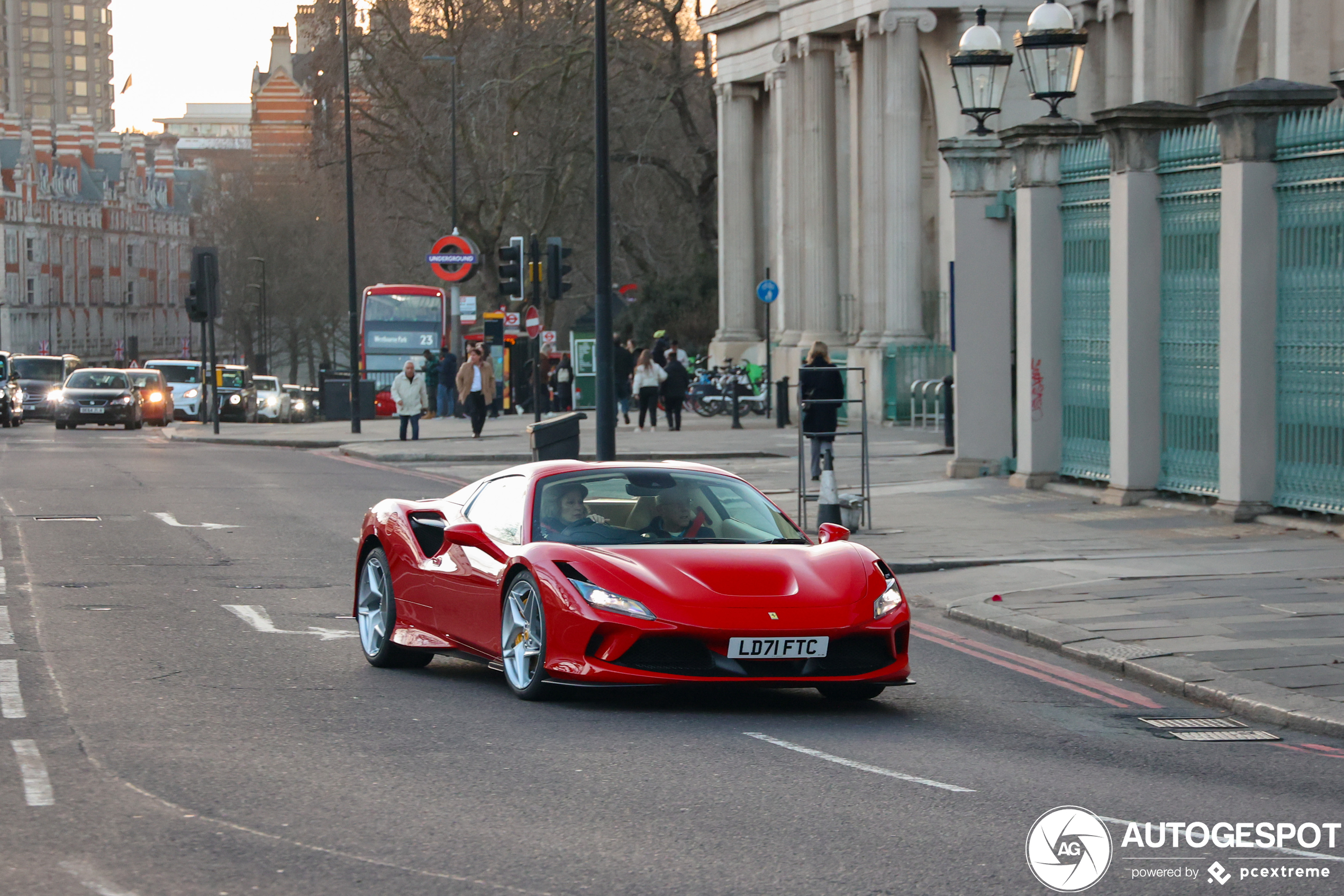 Ferrari F8 Spider