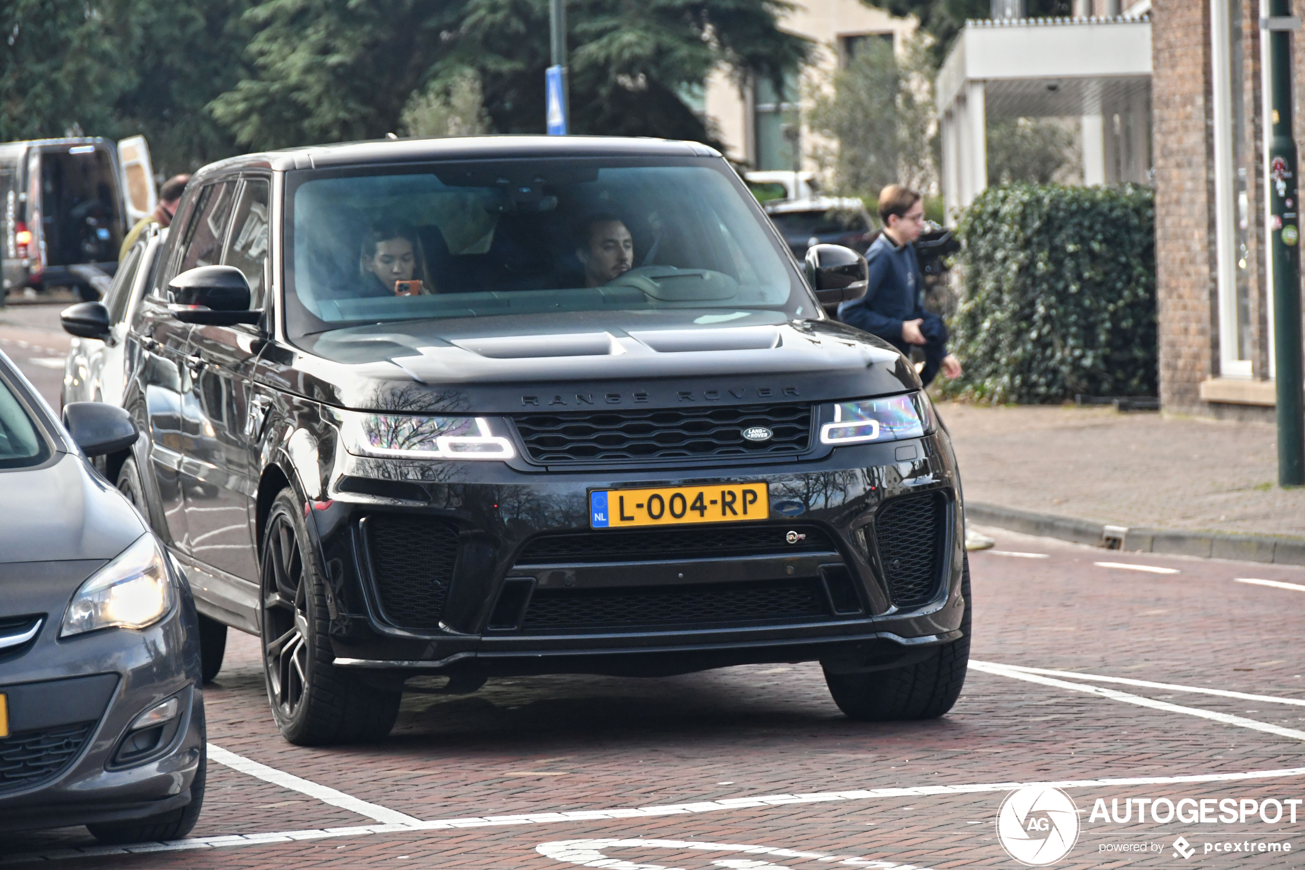 Land Rover Range Rover Sport SVR 2018