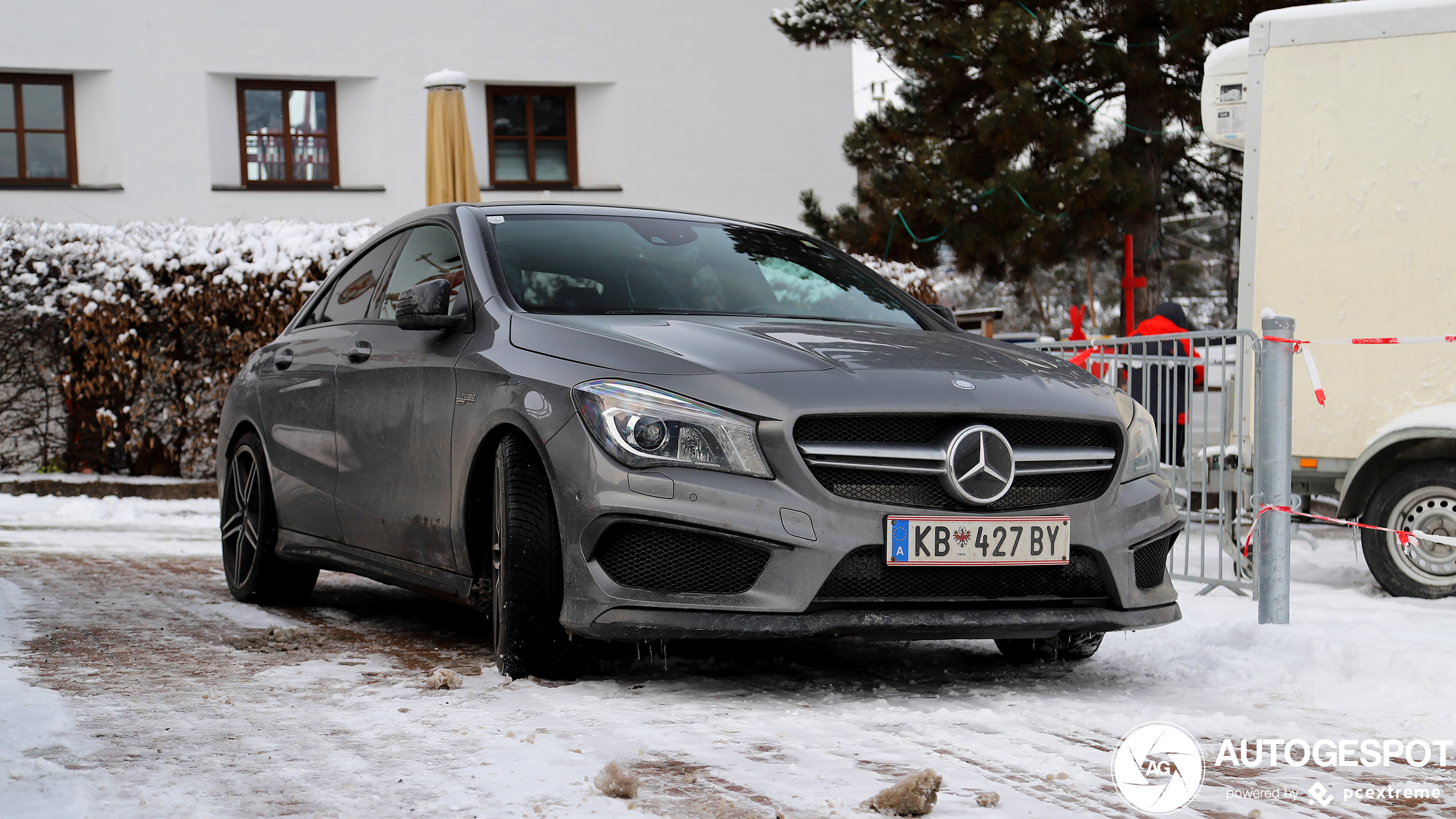 Mercedes-Benz CLA 45 AMG C117