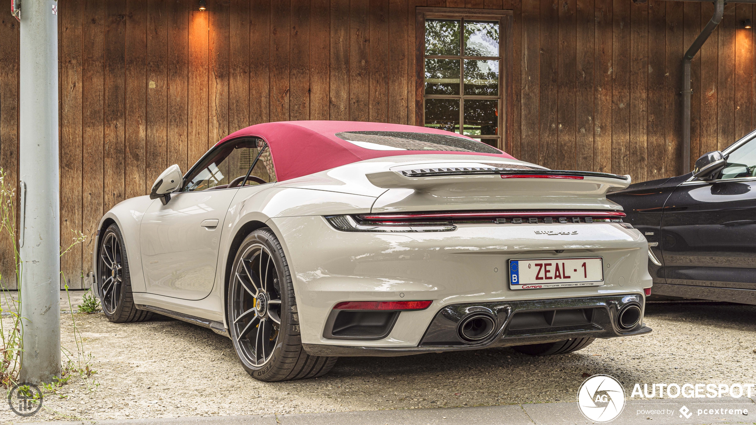 Porsche 992 Turbo S Cabriolet