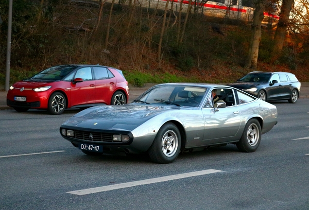 Ferrari 365 GTC/4