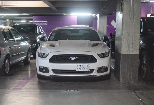 Ford Mustang GT 2015