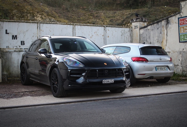 Porsche 95B Macan GTS MkII