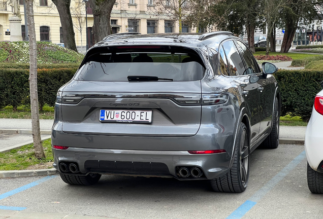 Porsche 9YA Cayenne GTS