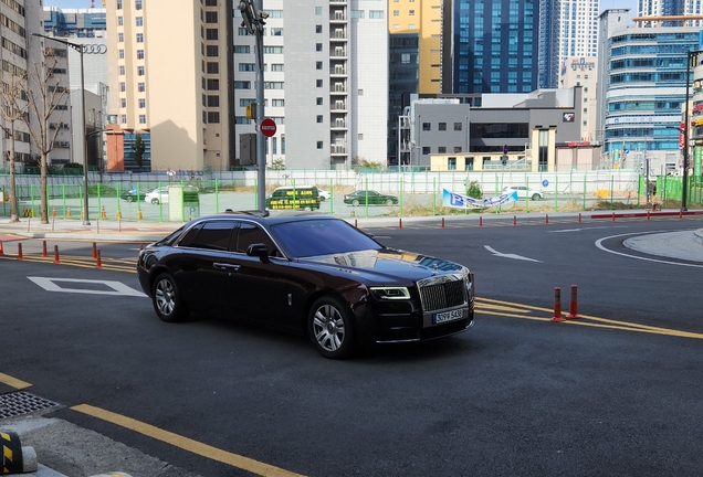 Rolls-Royce Ghost EWB 2021