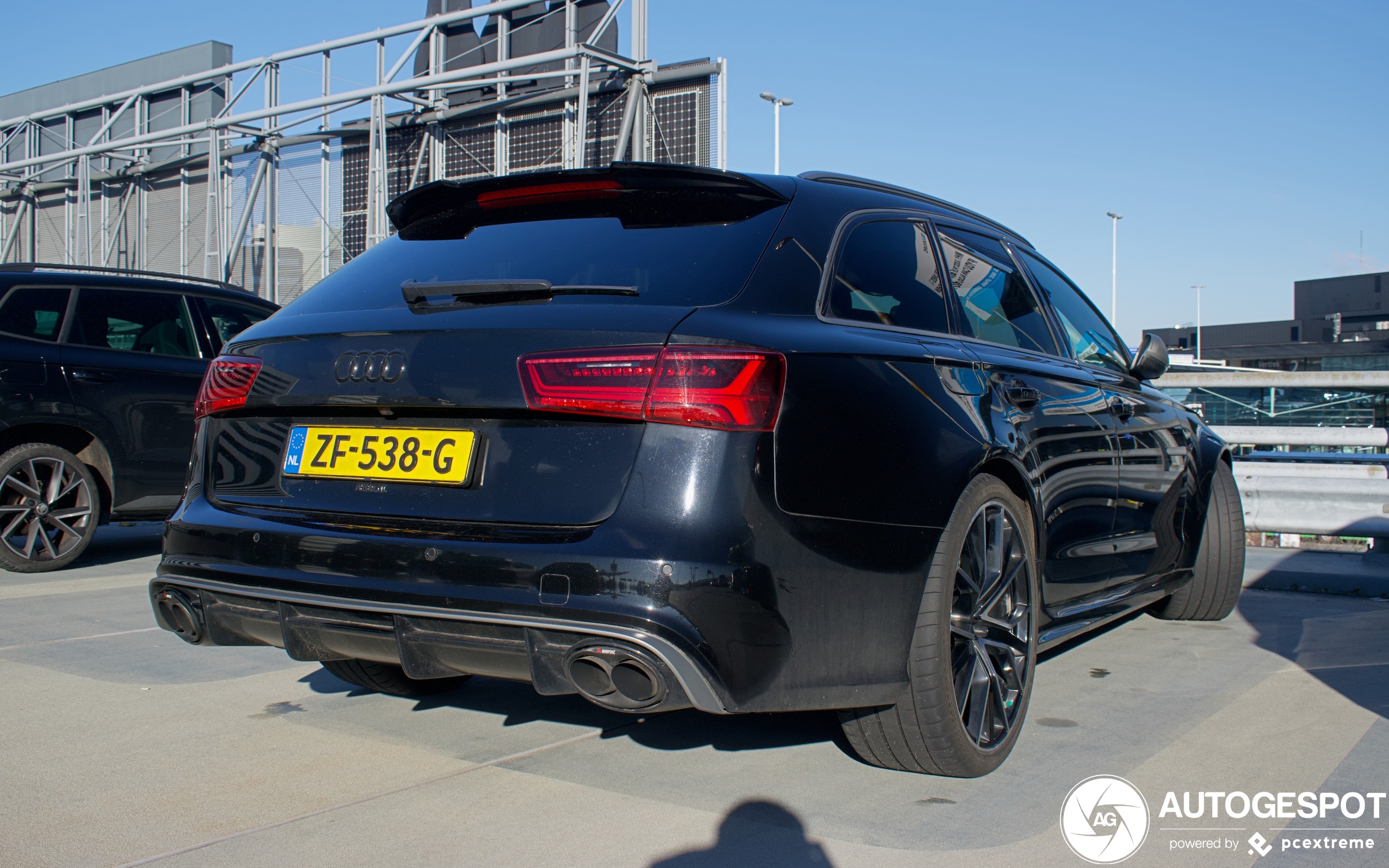 Audi RS6 Avant C7 2015