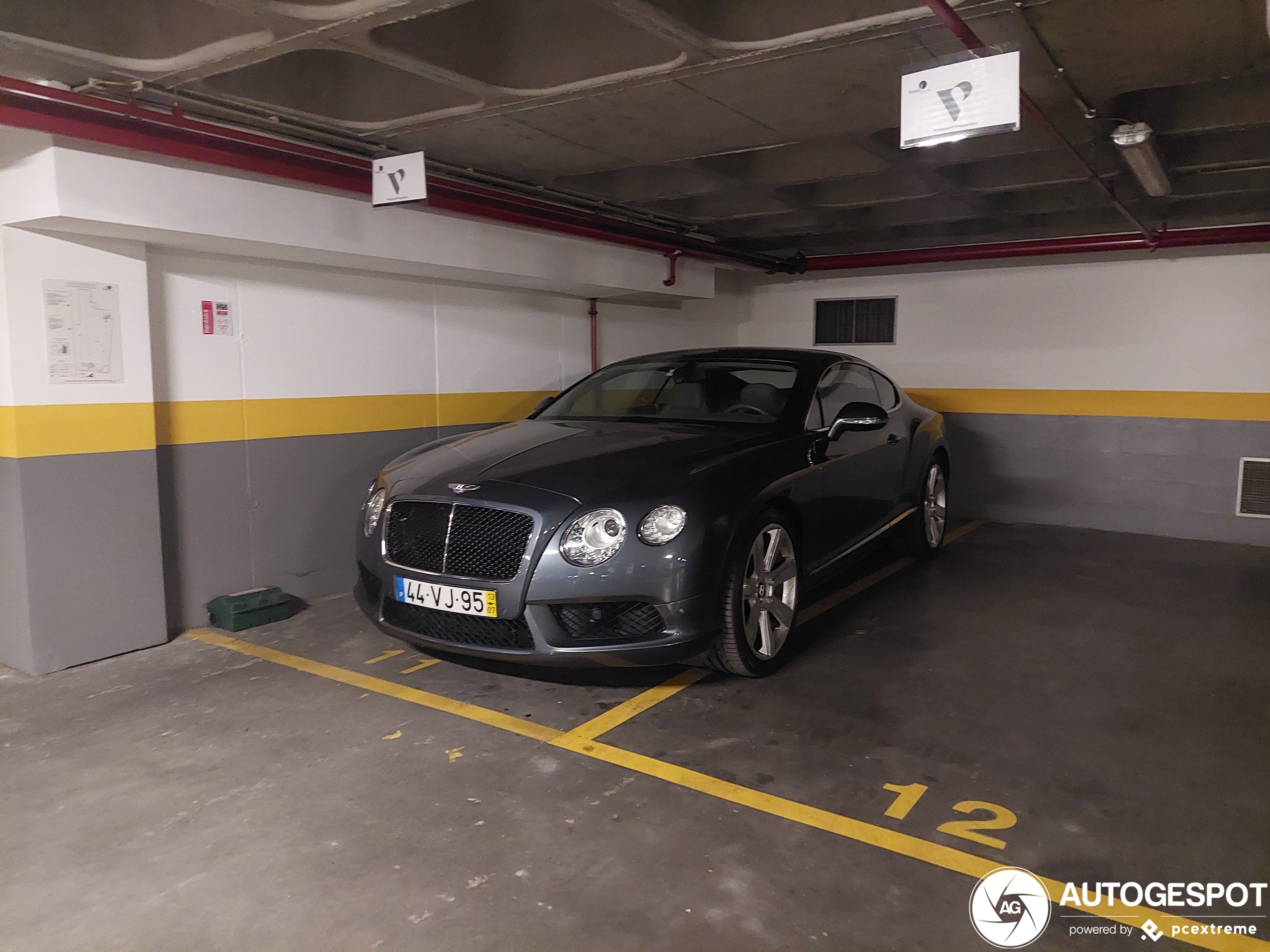 Bentley Continental GT V8